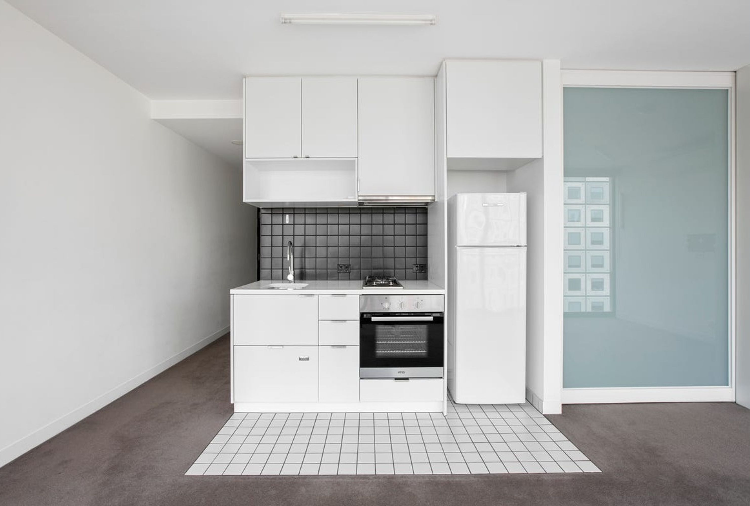 1303/31 Abeckett Street, Melbourne - Thumbnail 4
