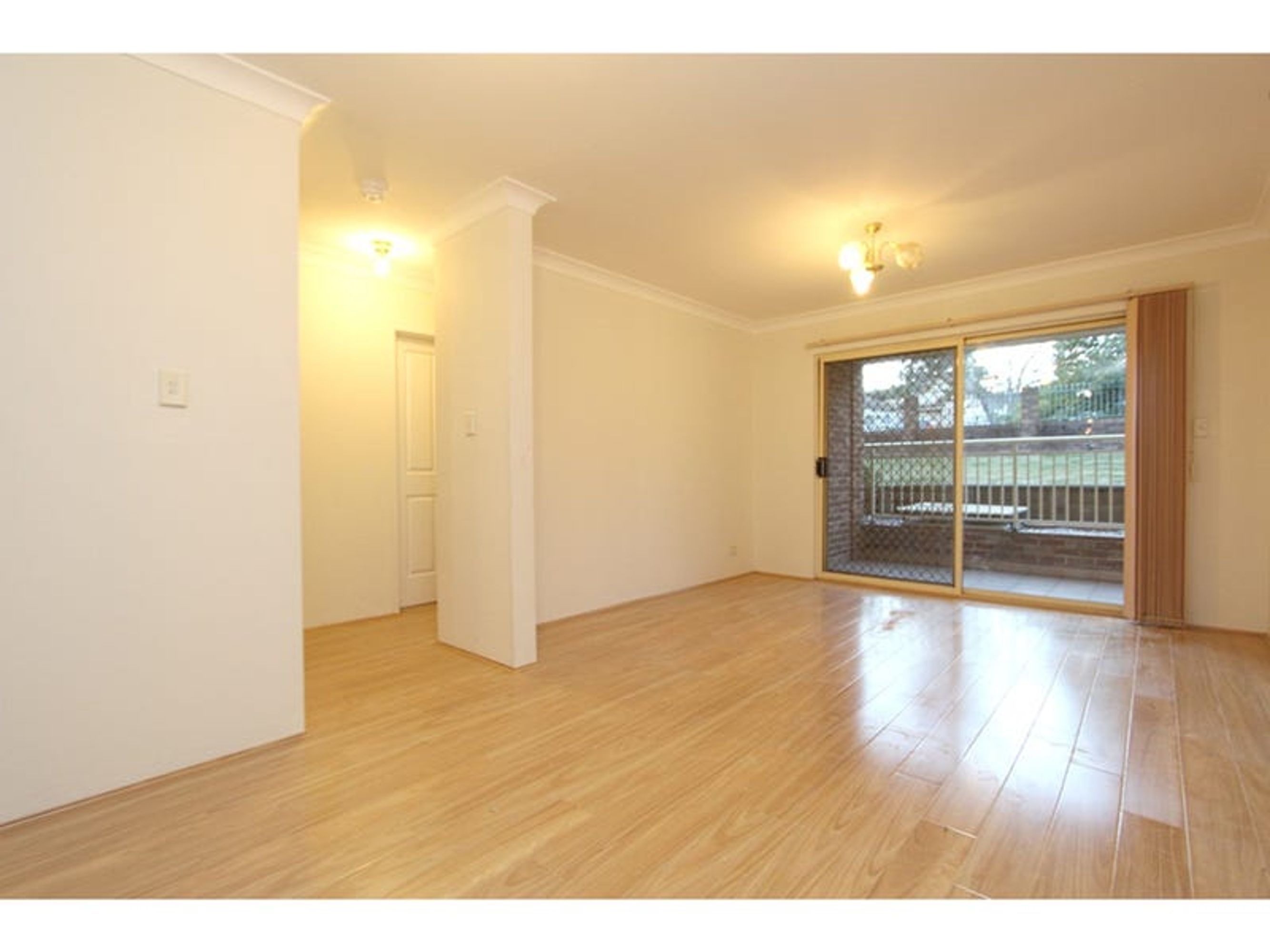 7/274, Bankstown - Thumbnail 3