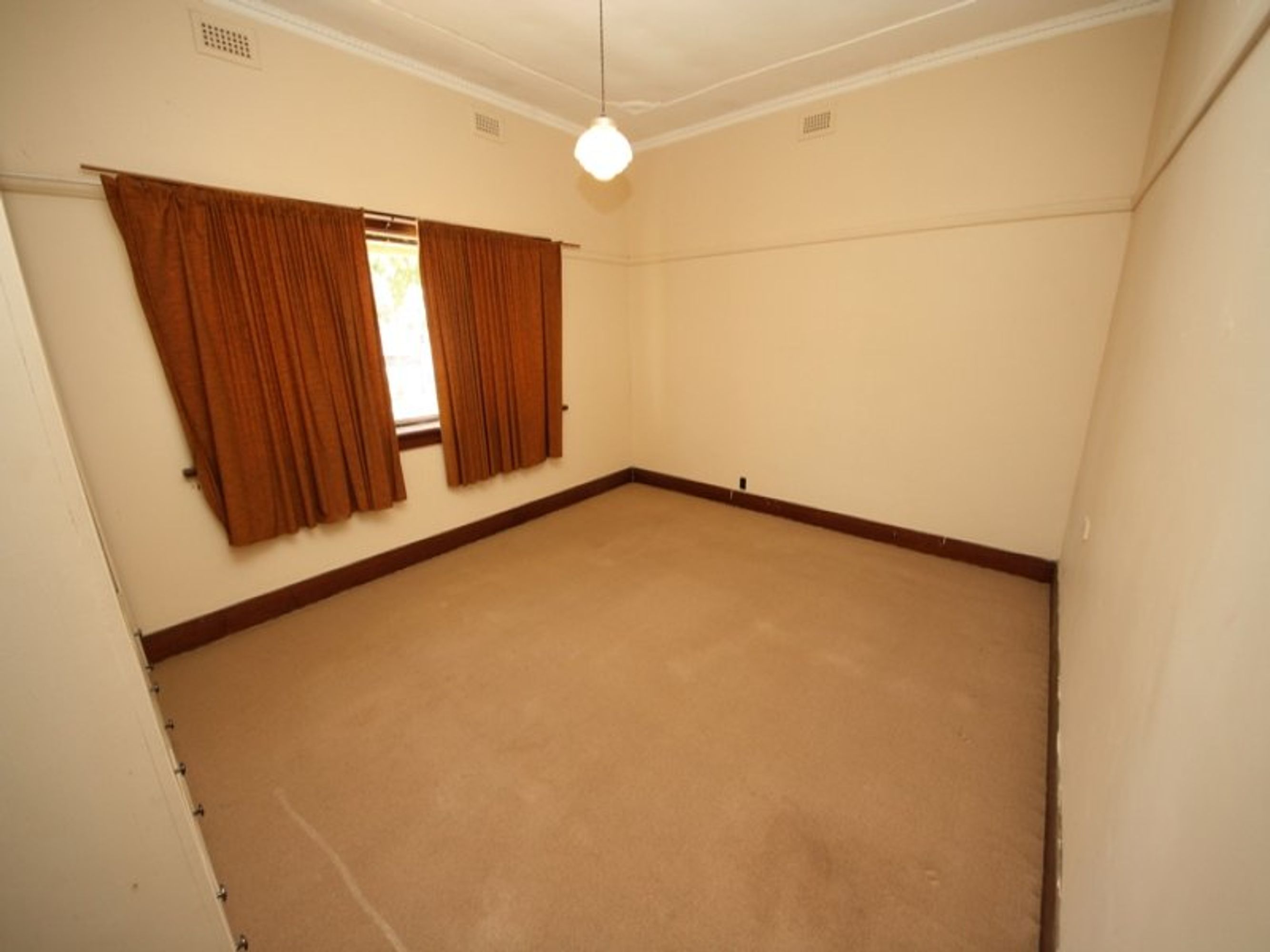 20 Davis Avenue, Nhill VIC 3418, Nhill - Thumbnail 5
