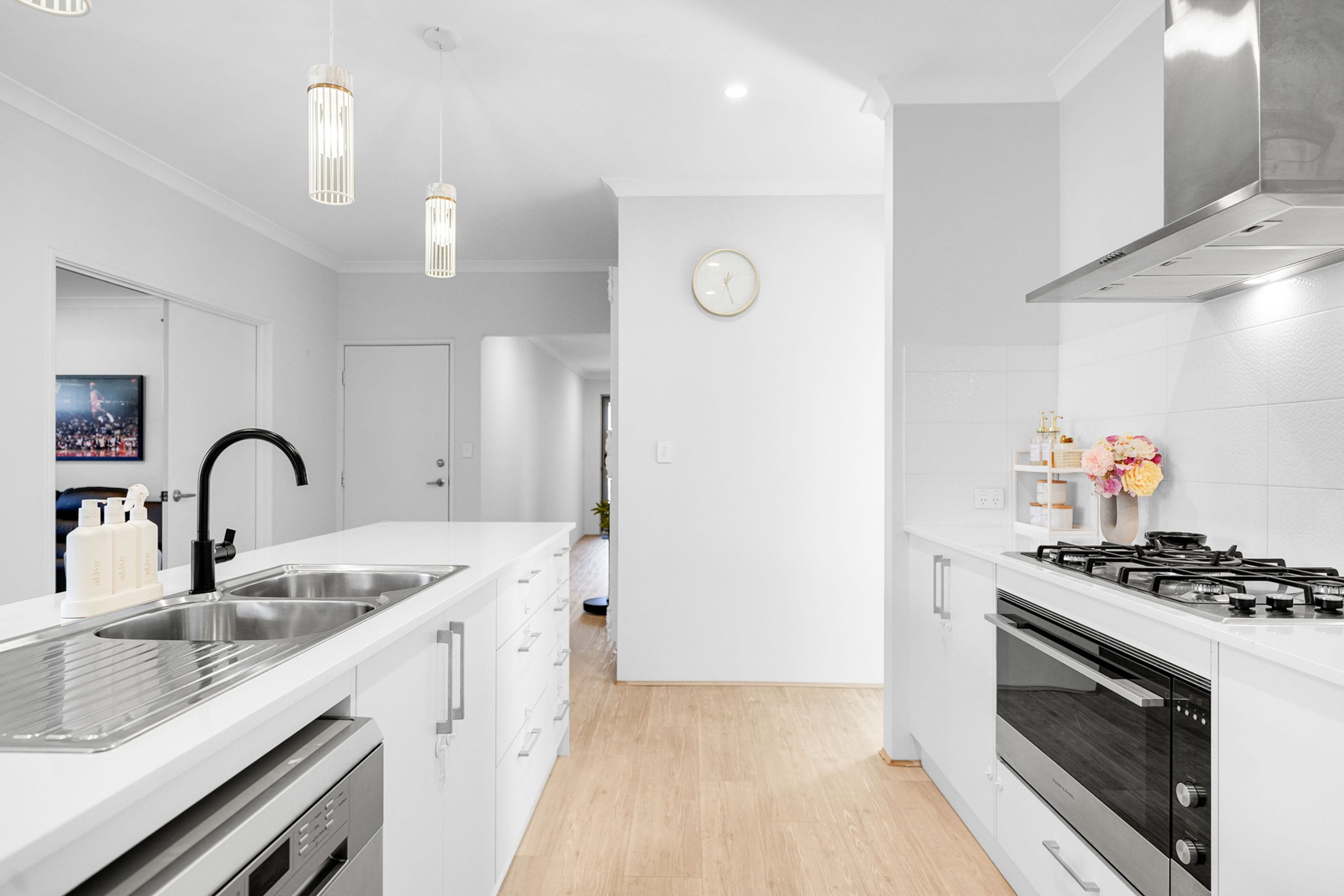 62 Hickman Drive, Piara Waters, Piara Waters - Thumbnail 5