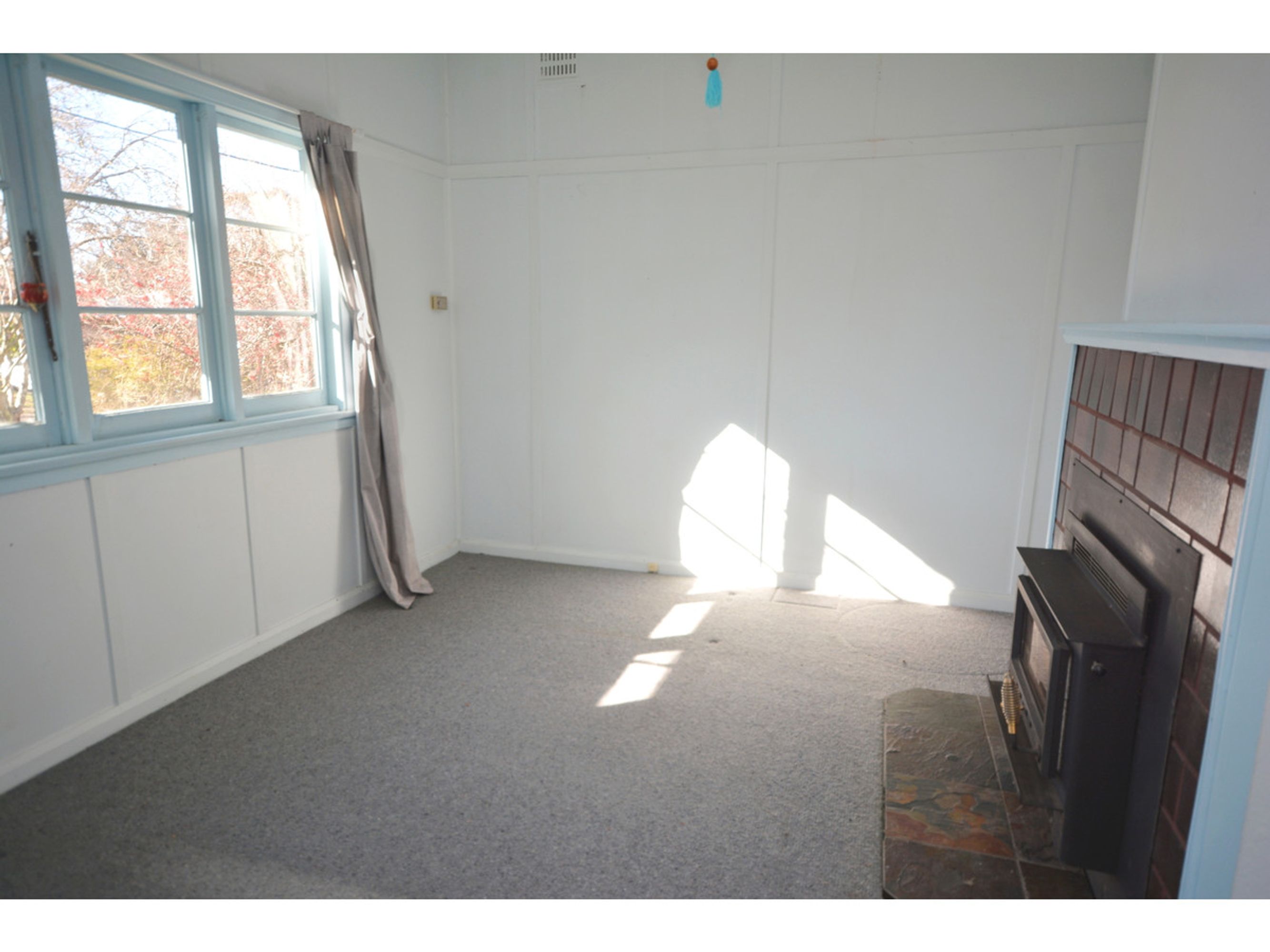 1 Sheila Street, Medlow Bath - Thumbnail 2