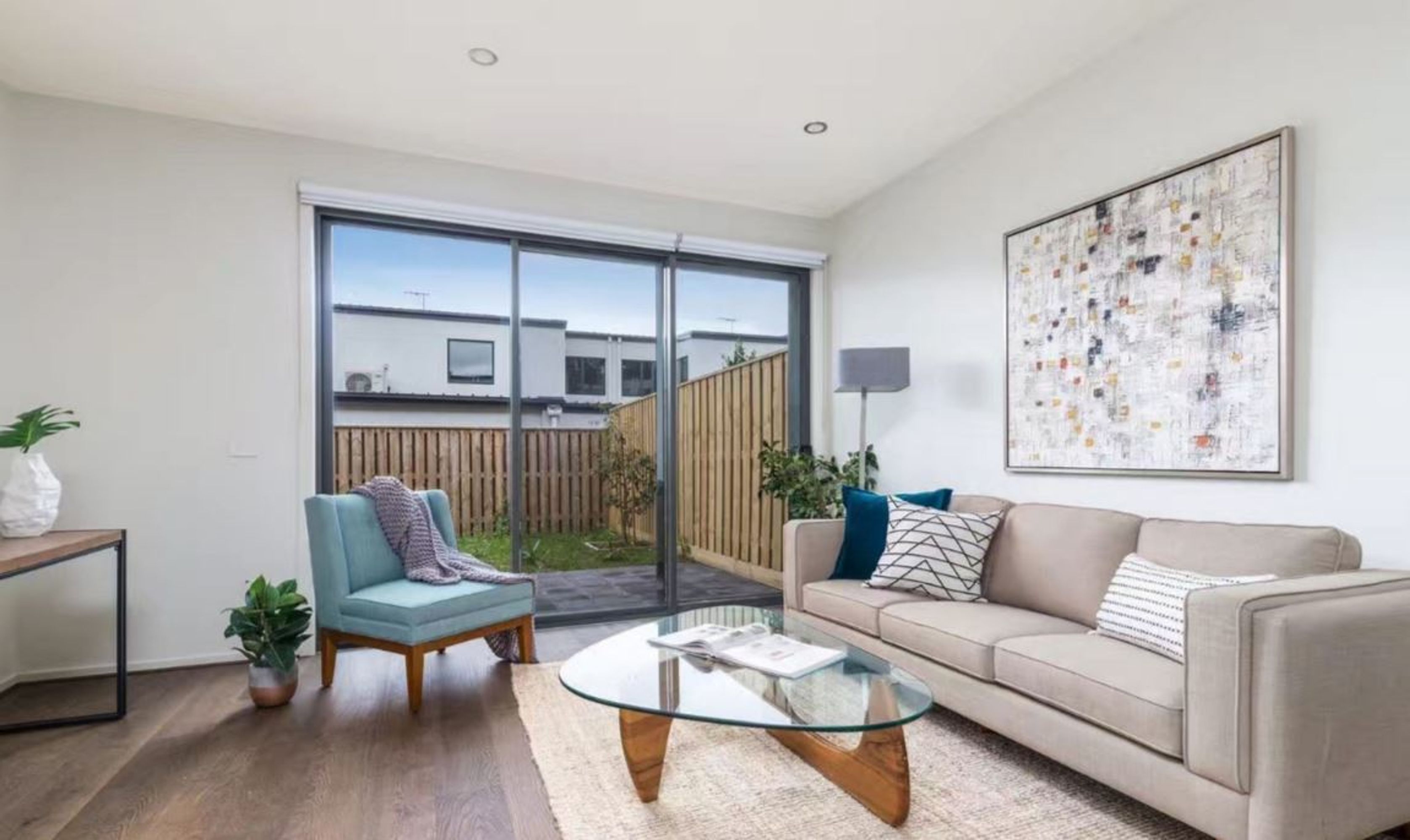 17 Ironbark Crescent, Ivanhoe - Thumbnail 4