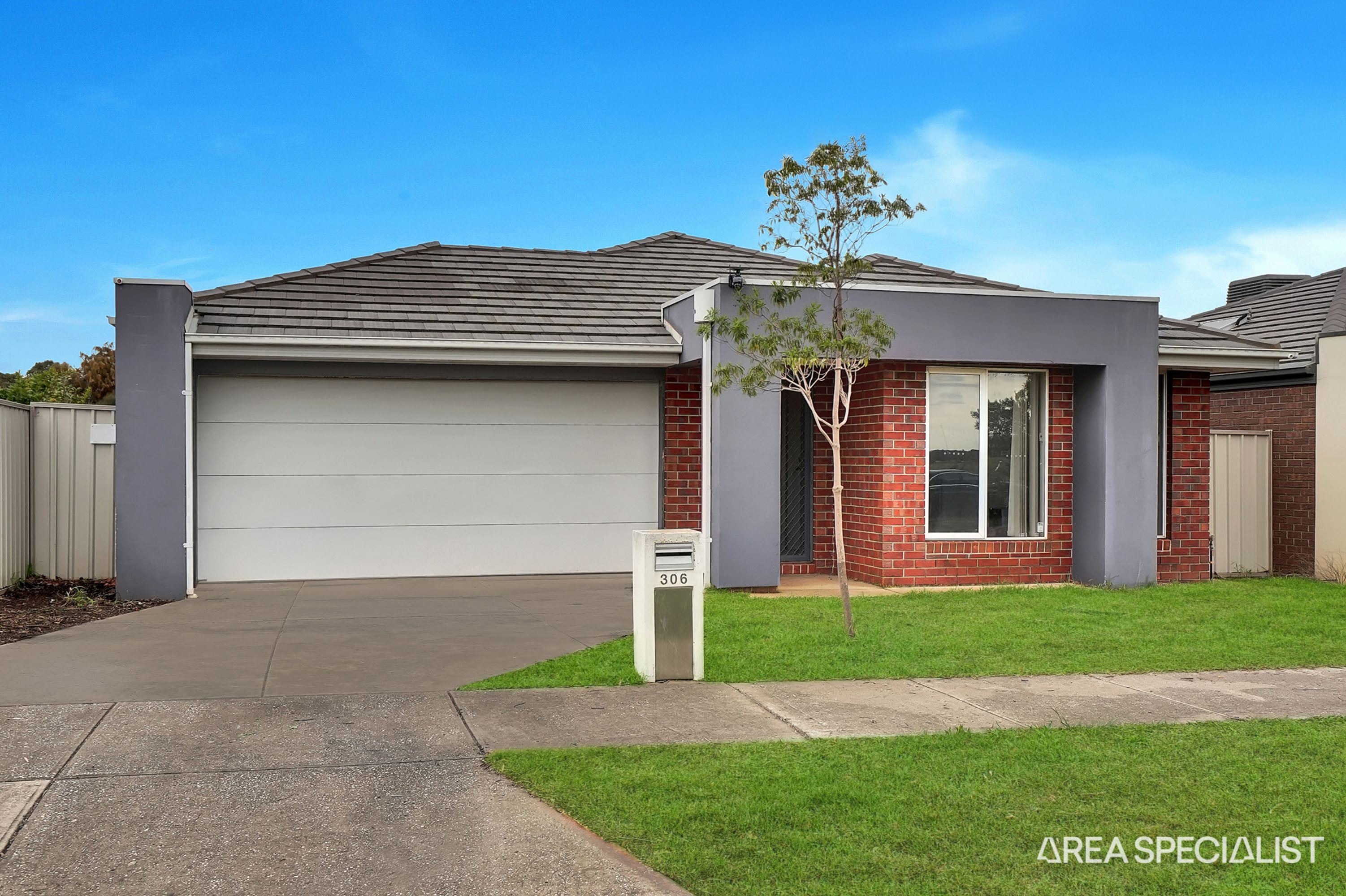 306 Clarkes Road, Brookfield, Brookfield - Image 1