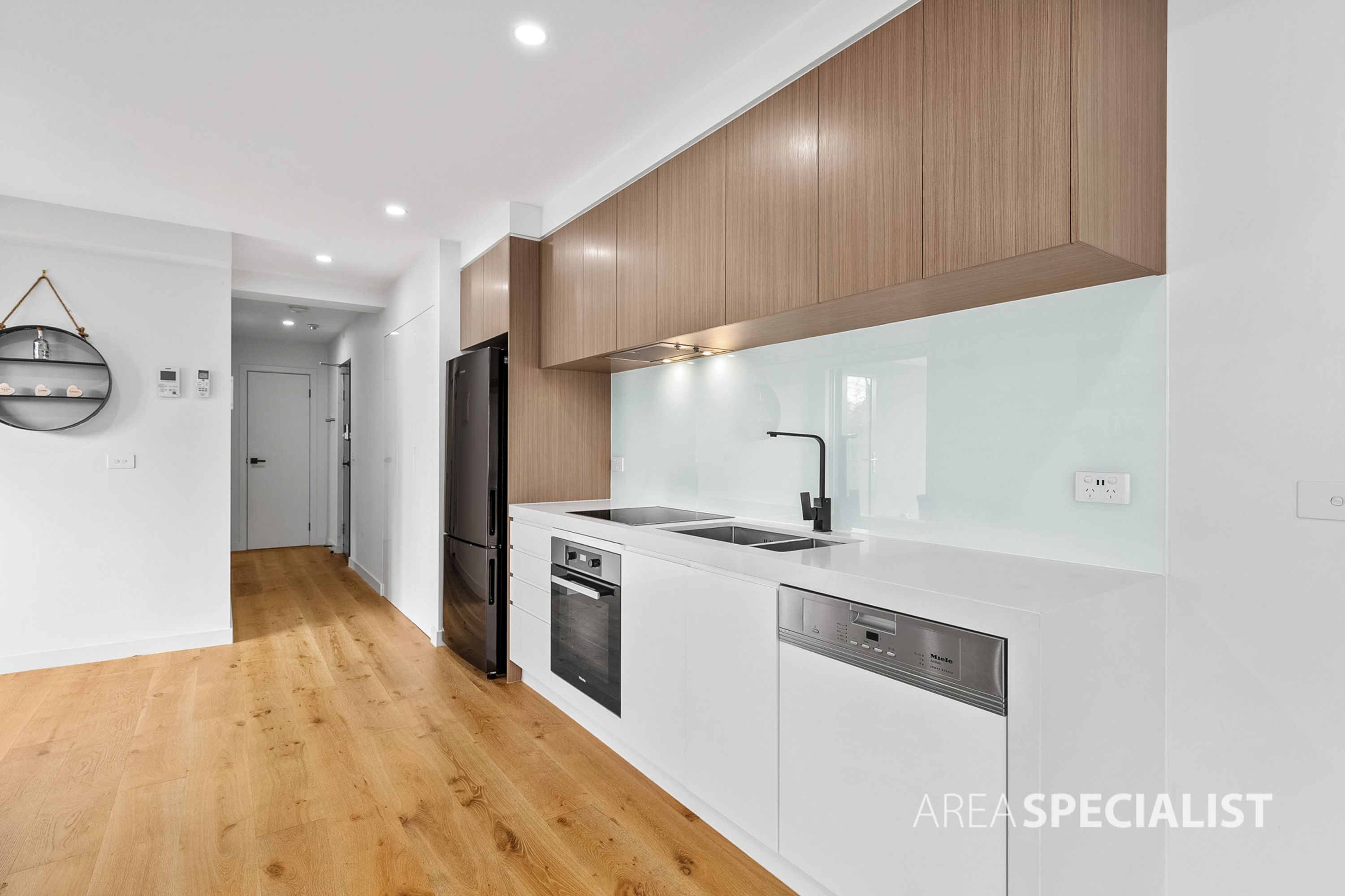 2/129 Millers Road, Altona North VIC 3025, Altona North - Thumbnail 8