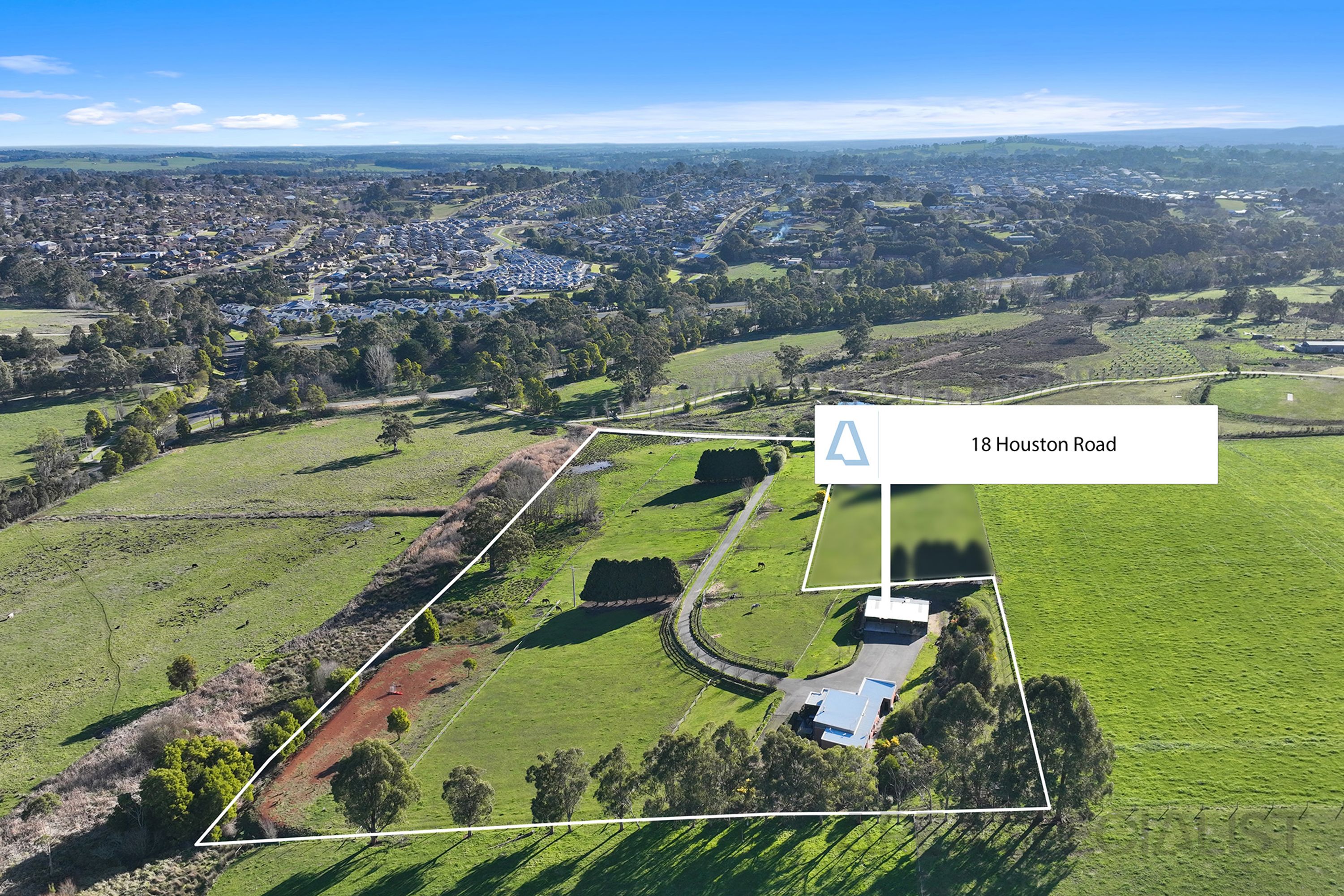 18 Houston Road, Drouin - Thumbnail 2