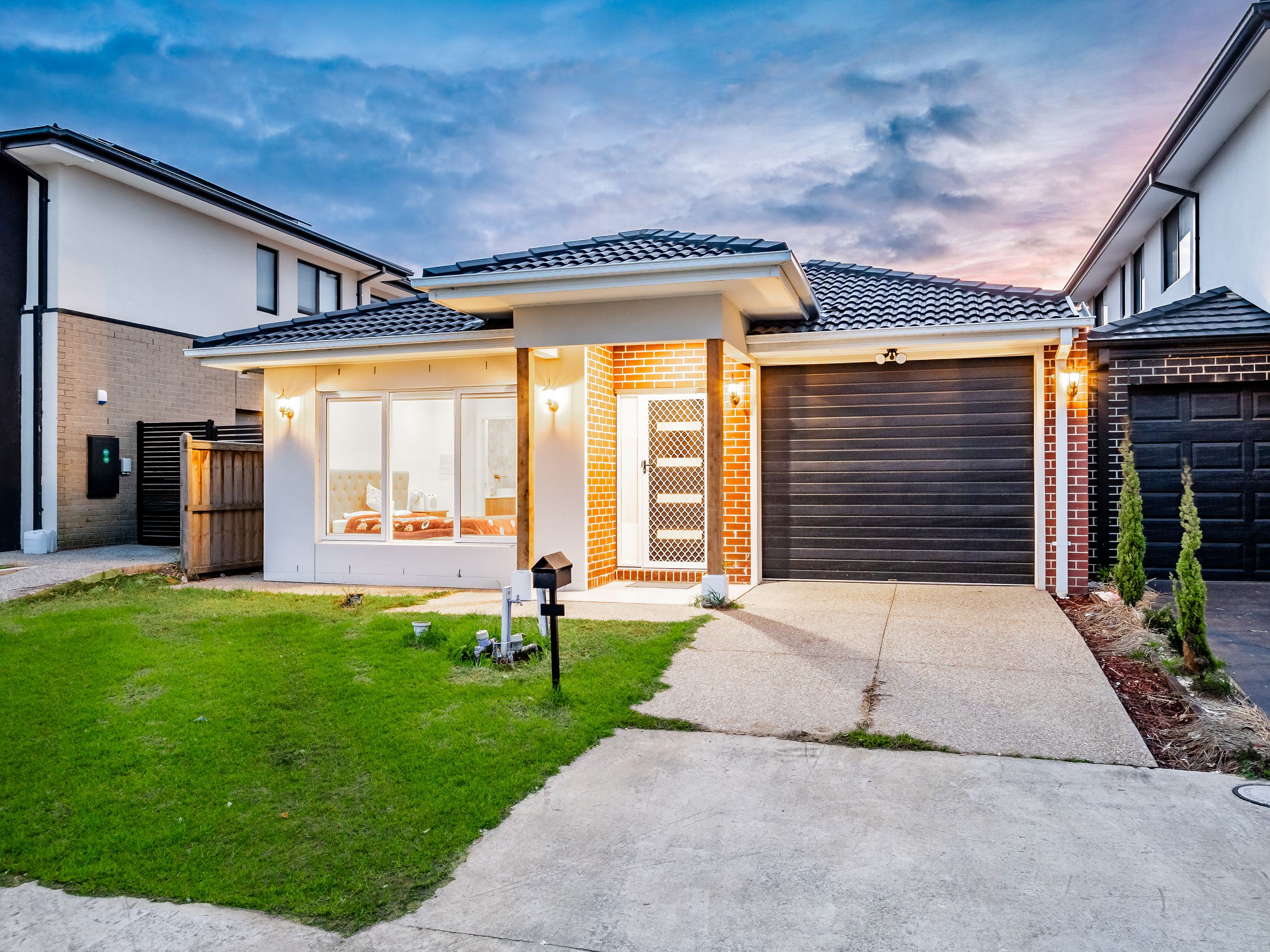 131 Manton Road, Clyde North - Thumbnail 3
