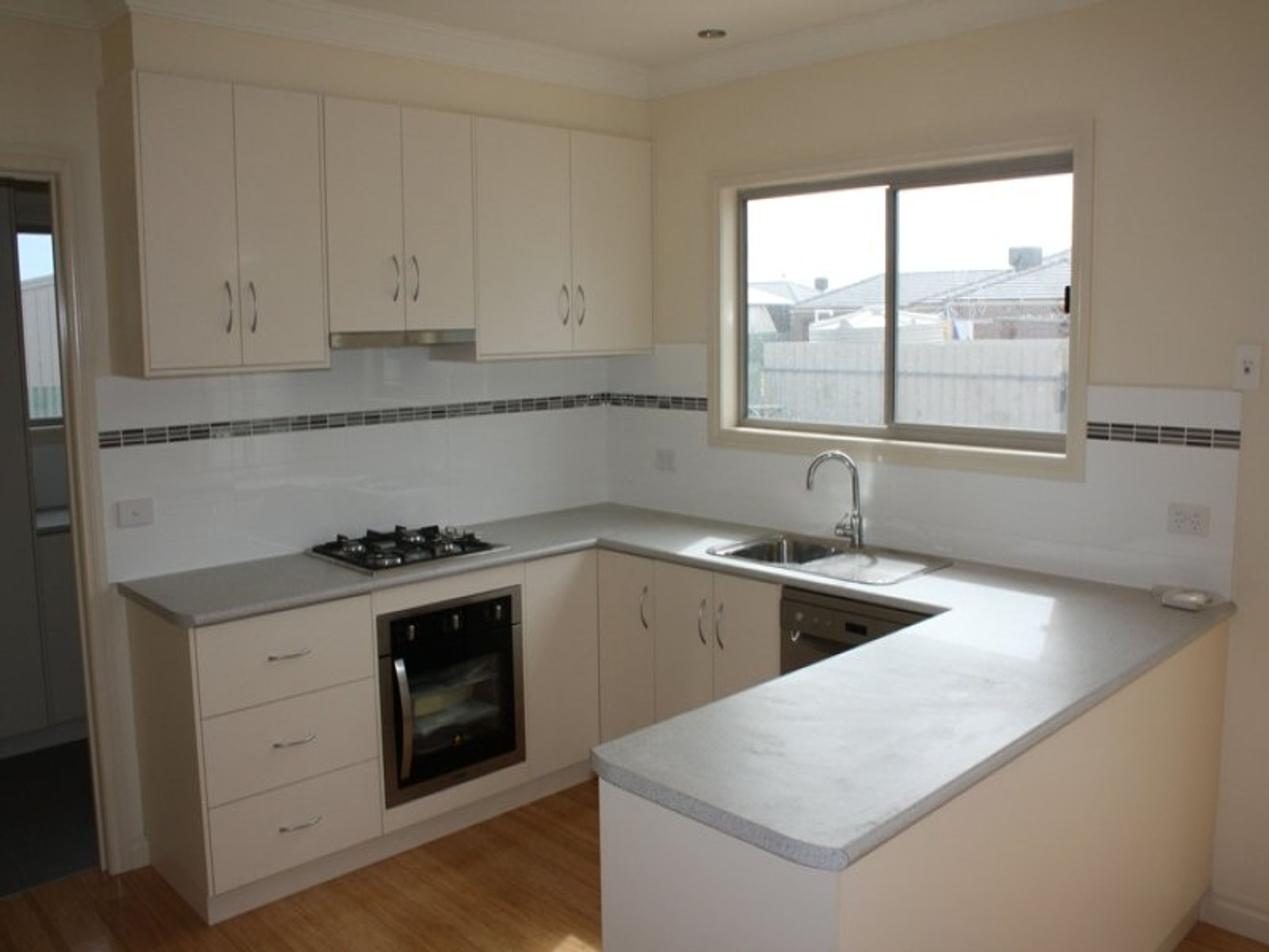 2/39 Citrus Avenue, Horsham VIC 3400, Horsham - Thumbnail 3
