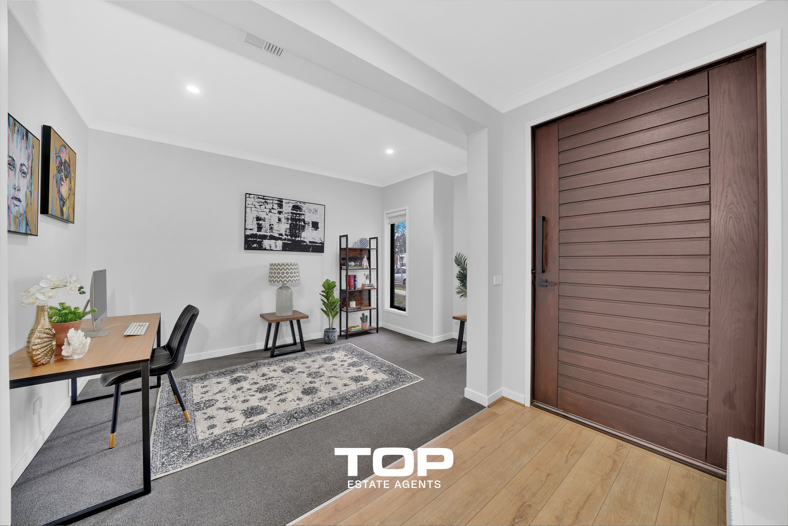 15 Shearjoy Loop, Clyde North - Thumbnail 2