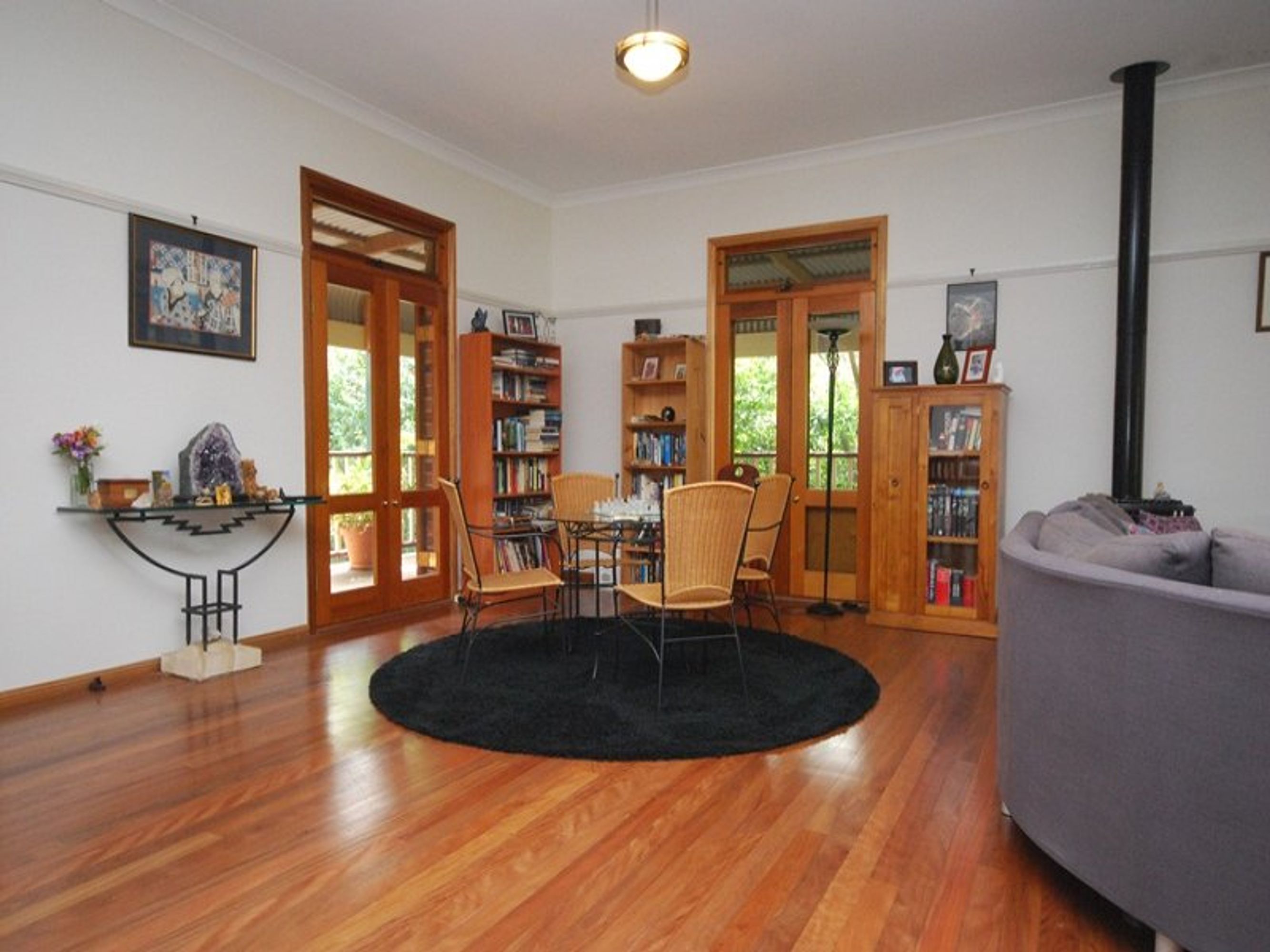 87 Roberts Parade, Hawkesbury Heights - Thumbnail 5