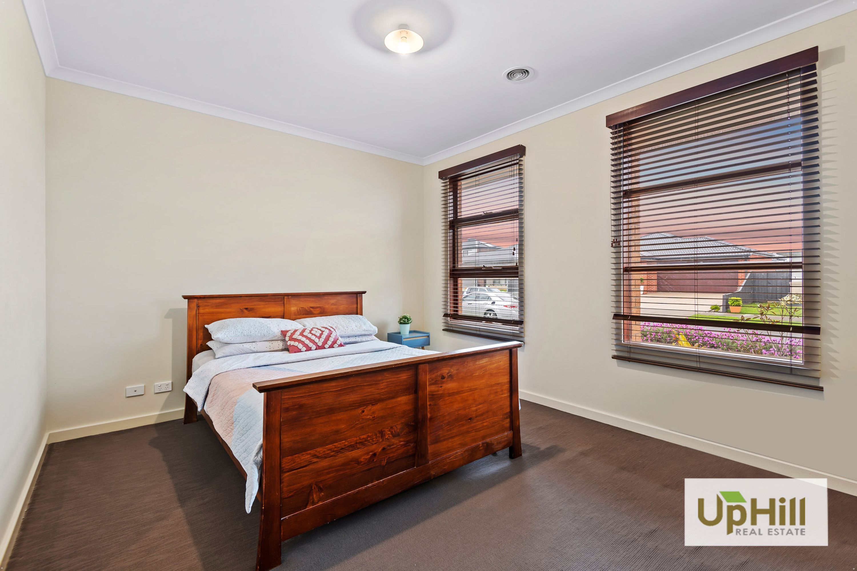 22 Gossamer Way, Narre Warren South - Thumbnail 3