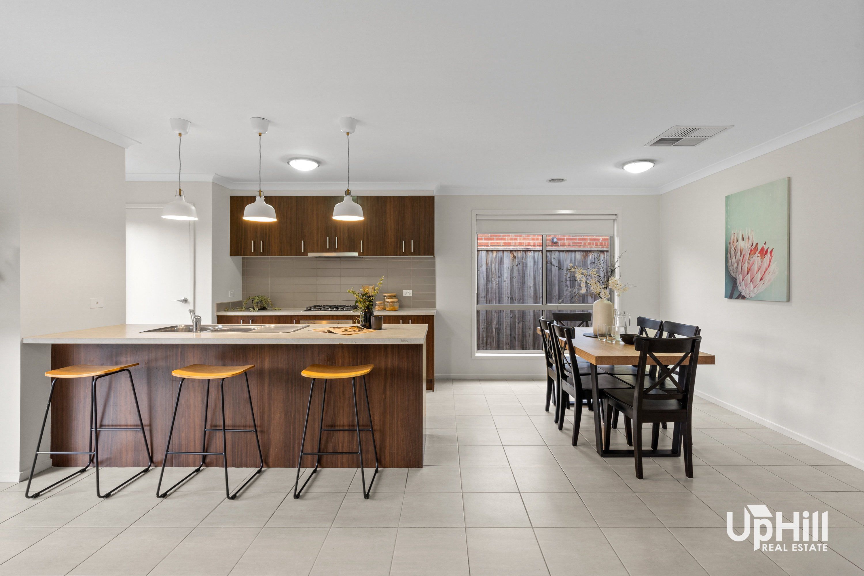 37 Rankin Close, Lynbrook - Thumbnail 6
