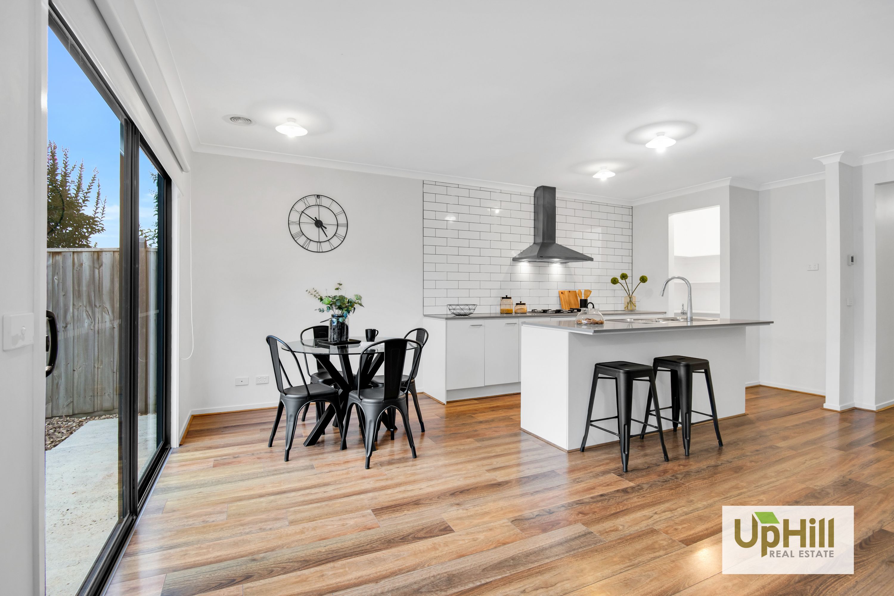 59 Elmtree Crescent, Clyde North - Thumbnail 4