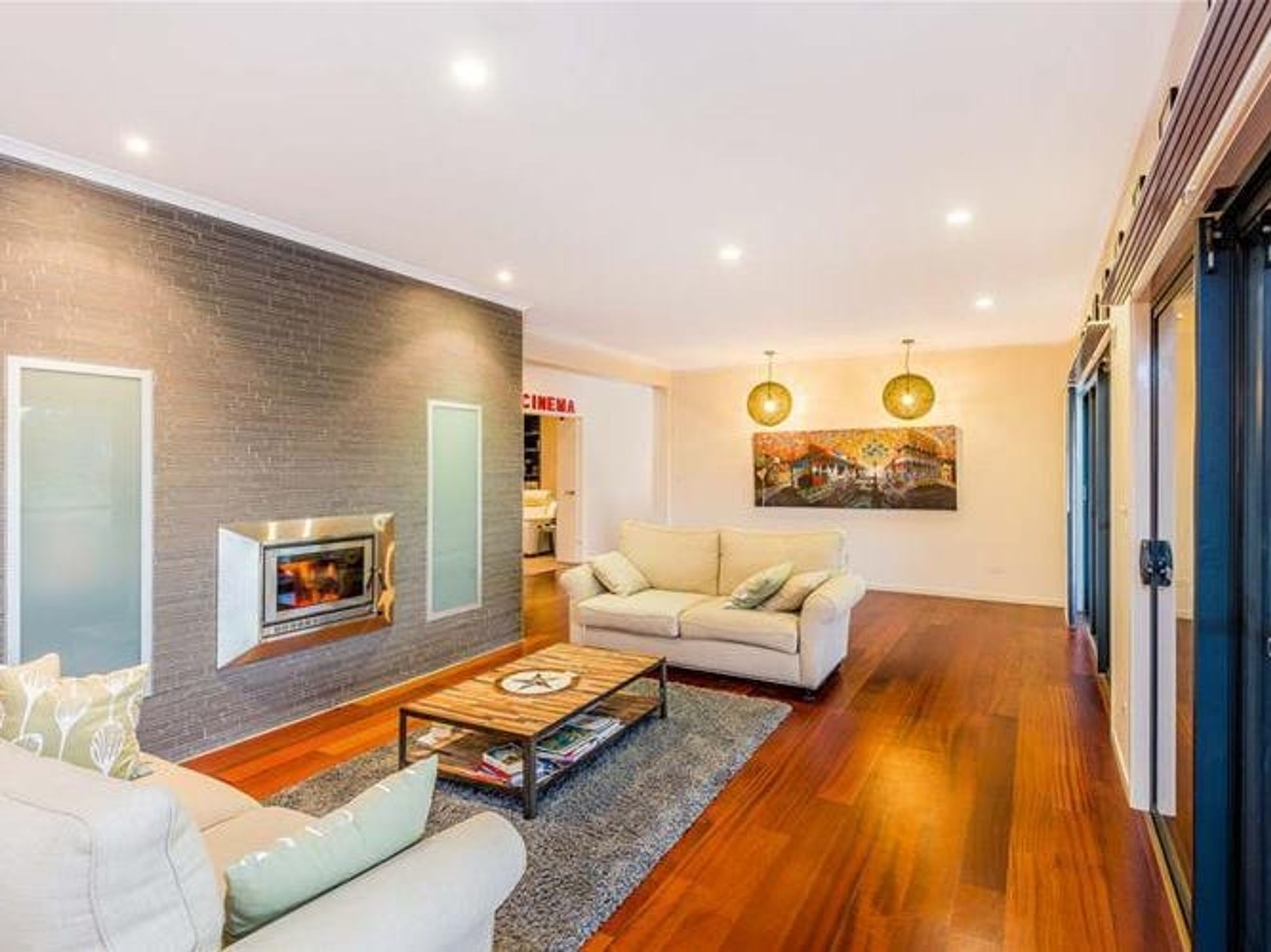 25 Fairway Drive, Rushforth - Thumbnail 3