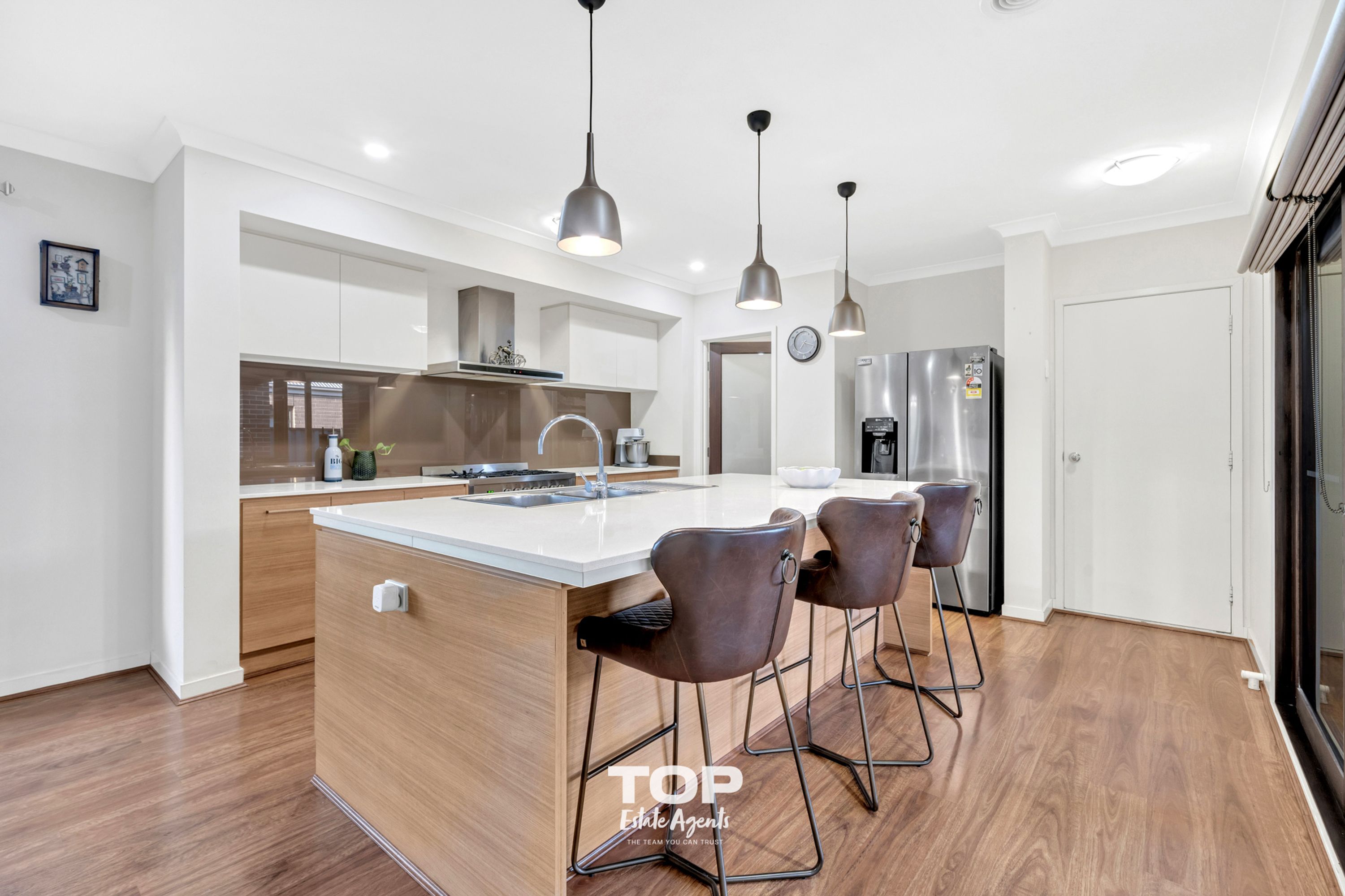 18 Lipizzan Way, Clyde North - Thumbnail 6