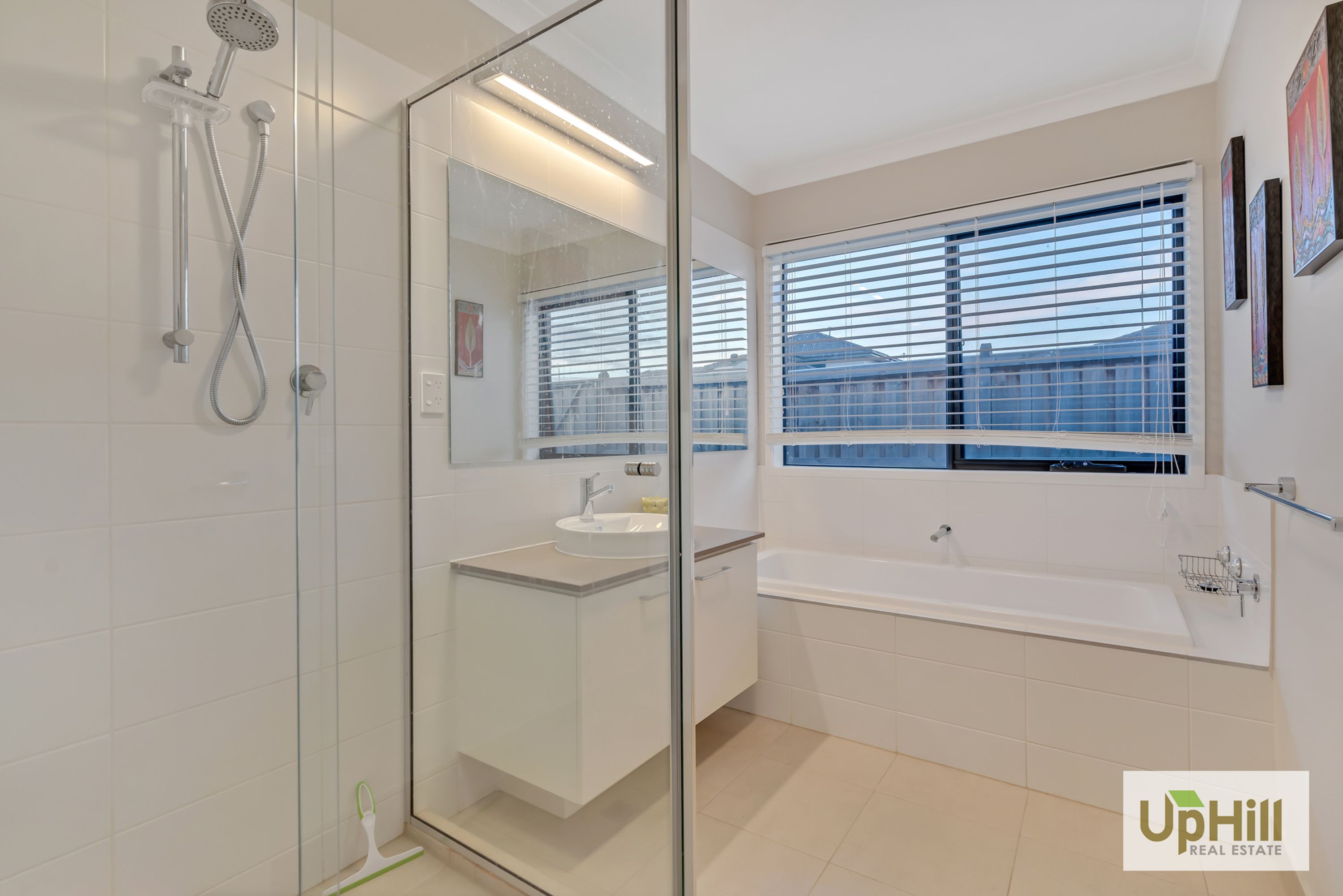12 Dame Avenue, Clyde North - Thumbnail 8