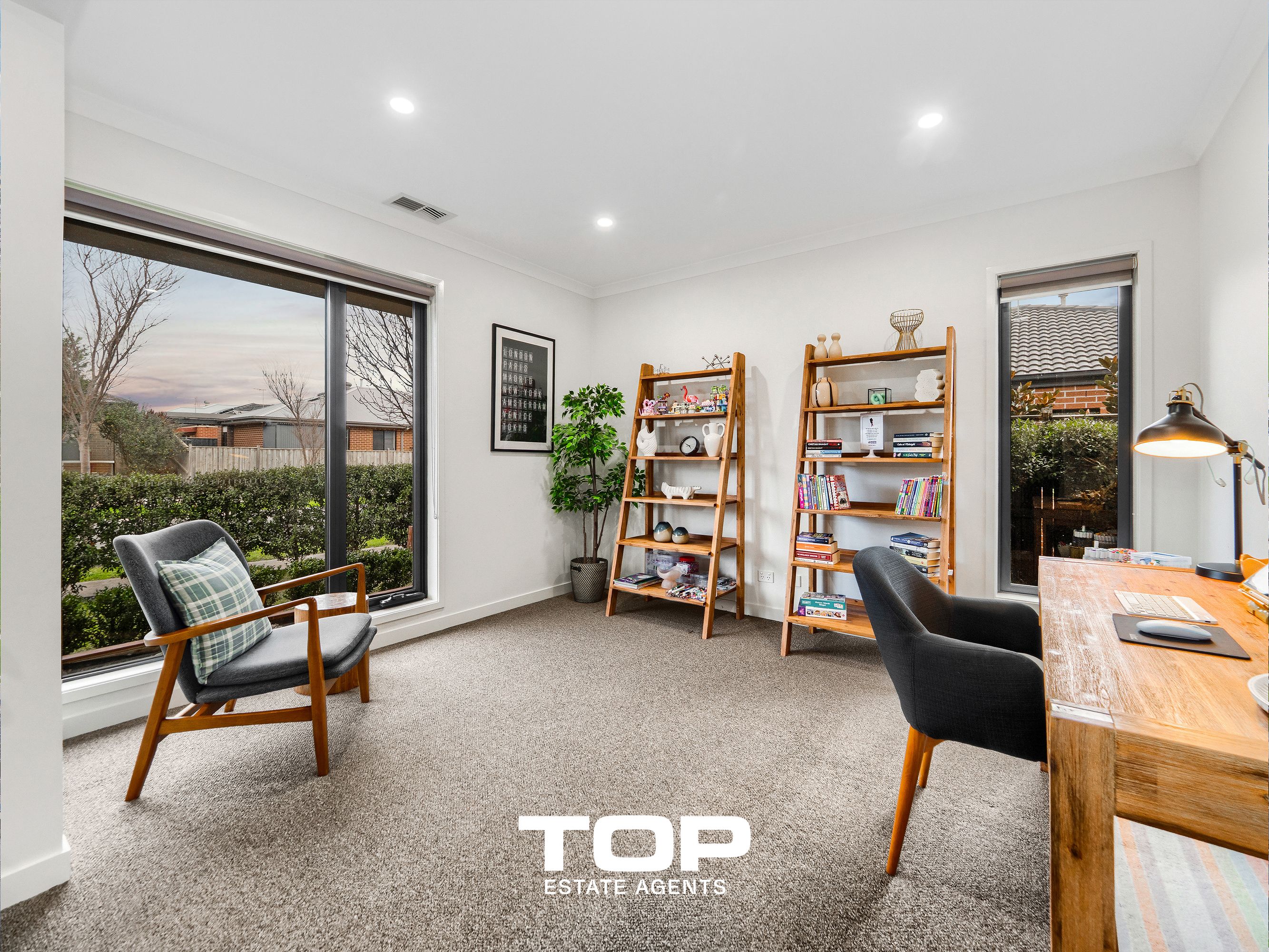 26 Dolomite Boulevard, Clyde North - Thumbnail 5