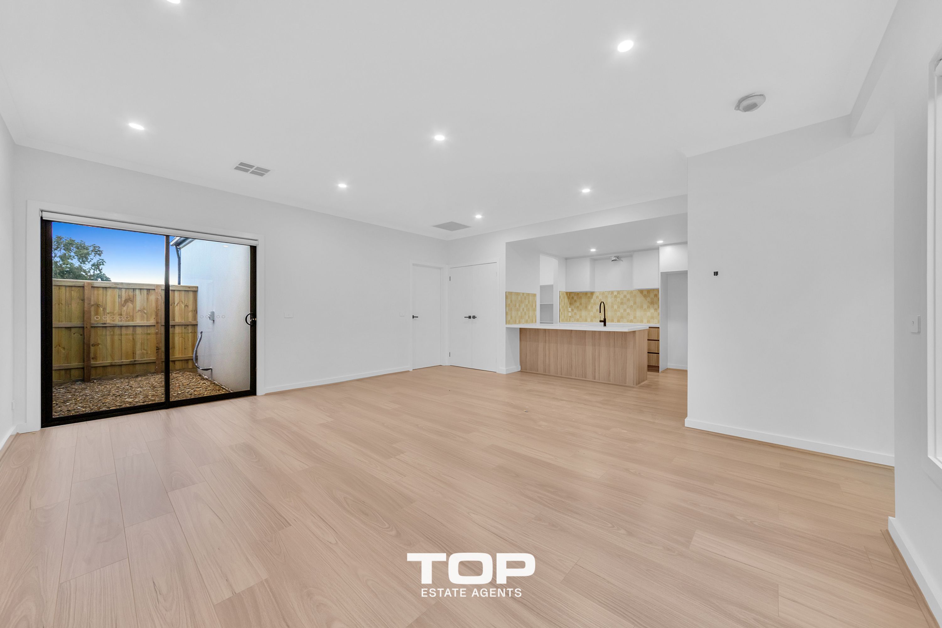 327 Rix Road, Officer - Thumbnail 8