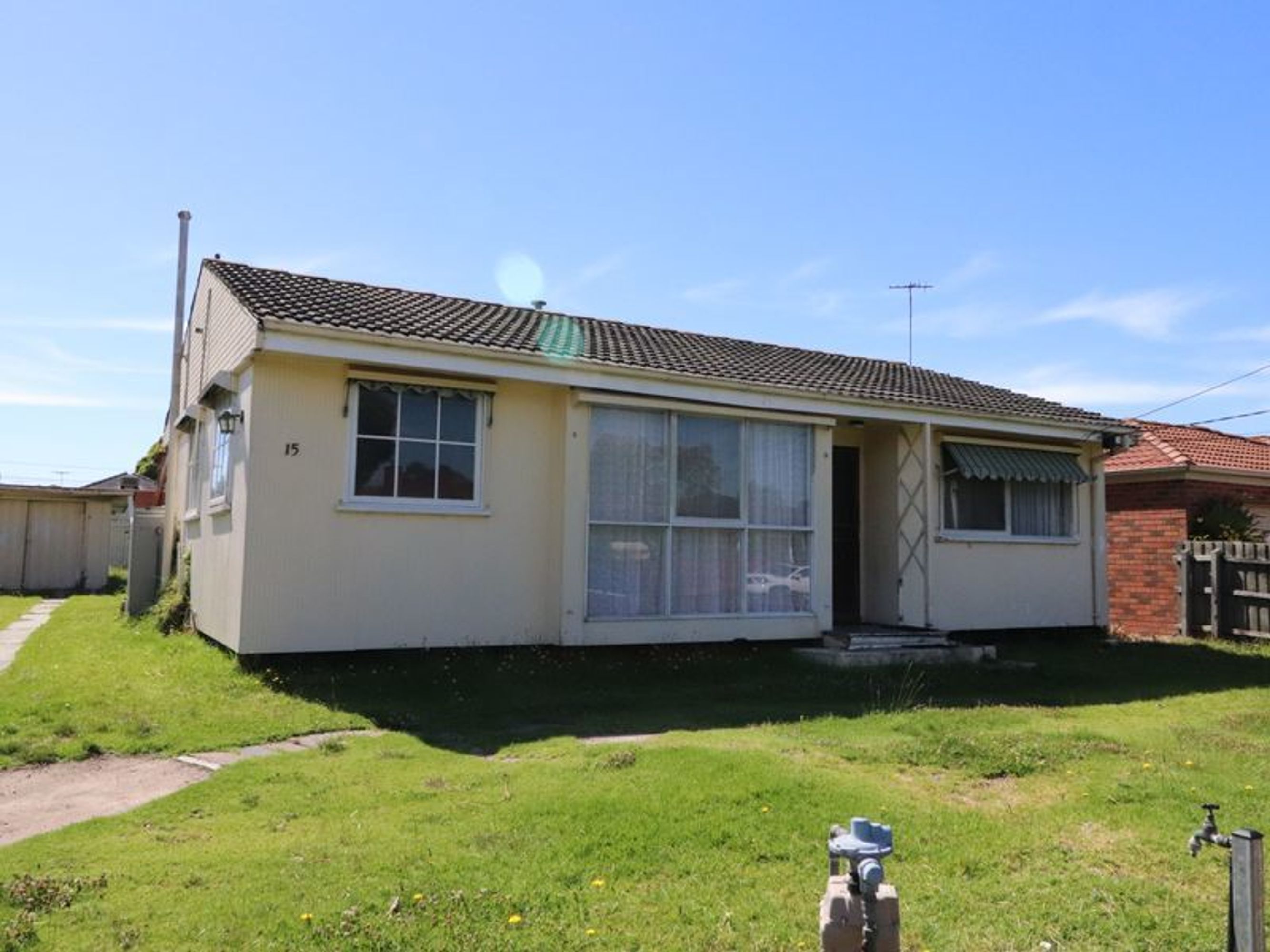 15 Clive Street