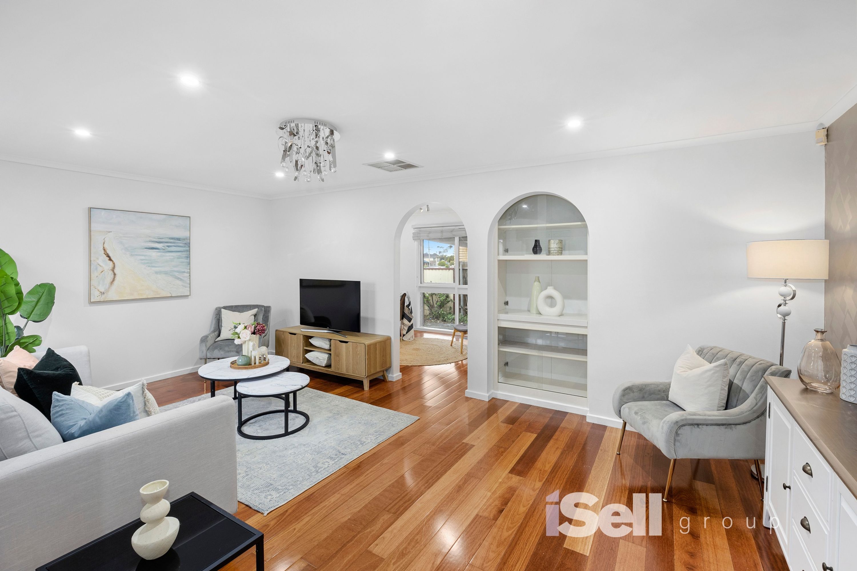 1 Ealing Crescent, Springvale South - Thumbnail 3