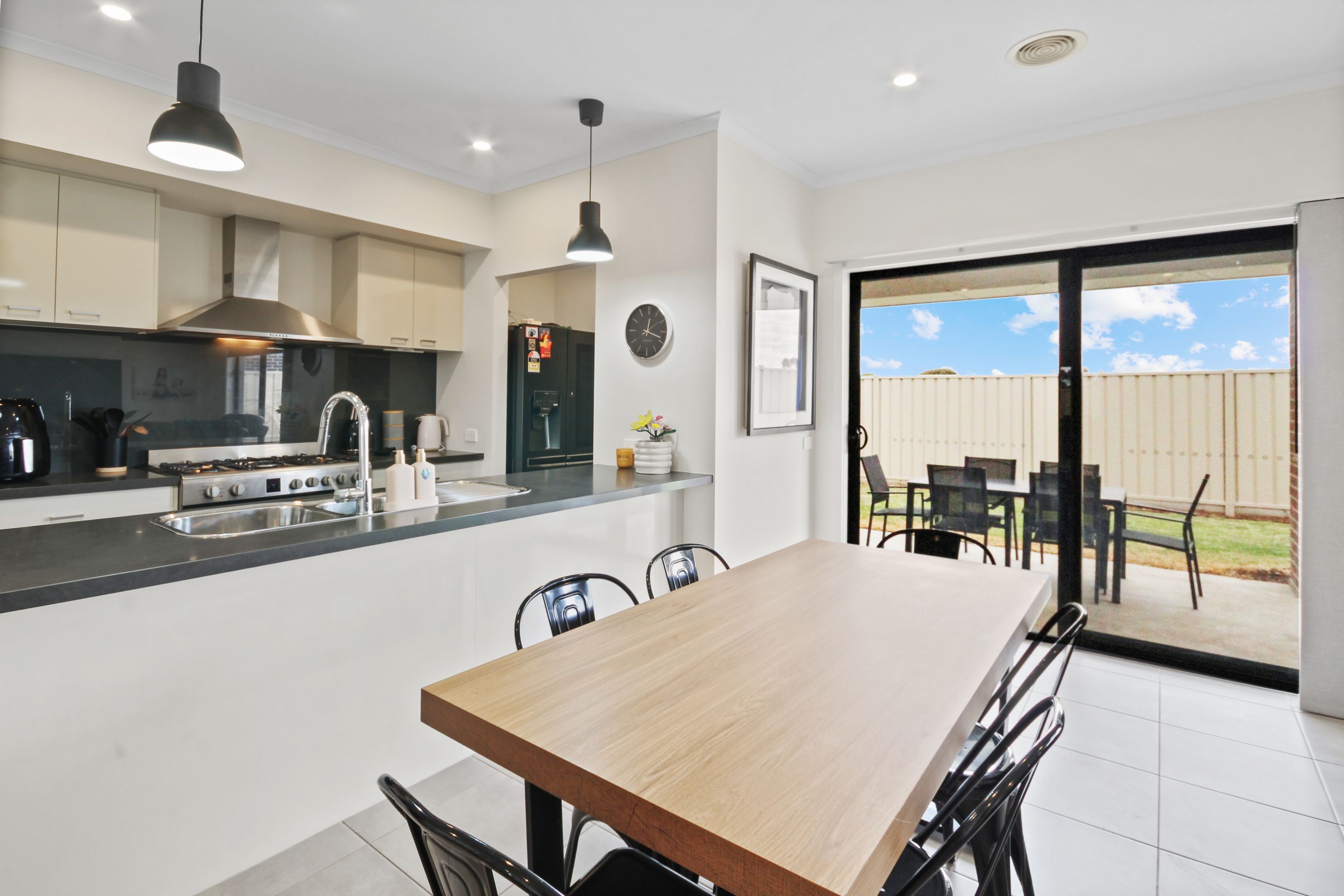 52 Hickson Street, Horsham VIC 3400, Horsham - Thumbnail 3