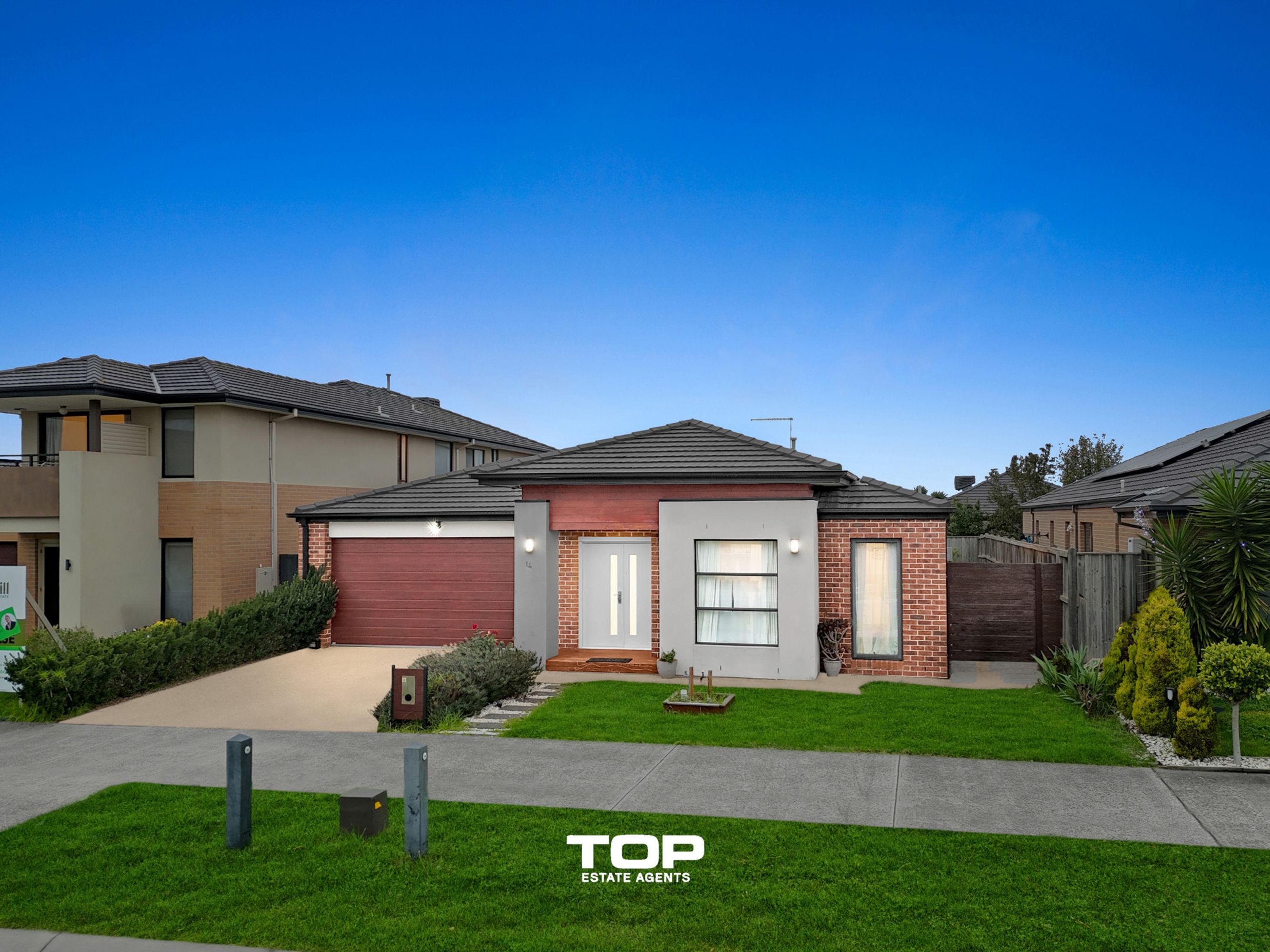 14 Turano Way, Clyde North - Thumbnail 2