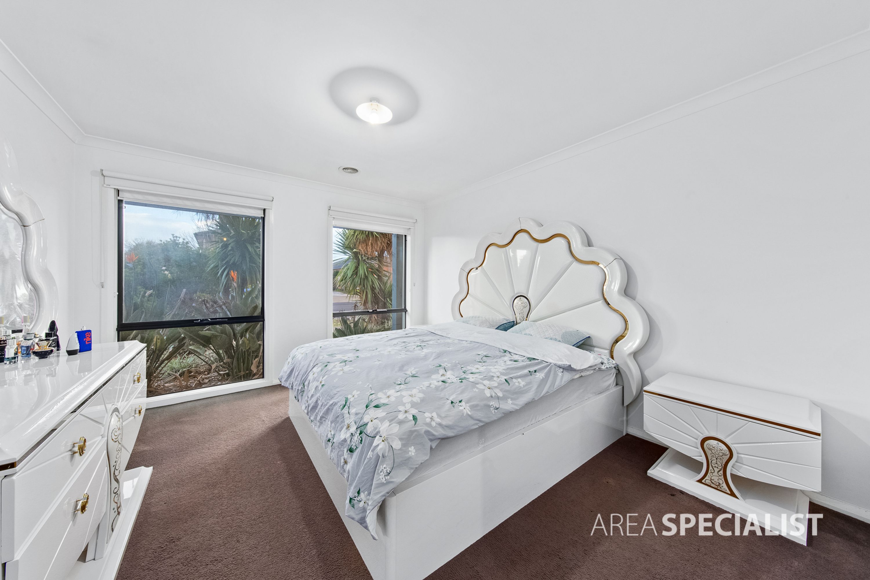173 Tenterfield Drive, Burnside Heights VIC 3023, Burnside Heights - Thumbnail 3