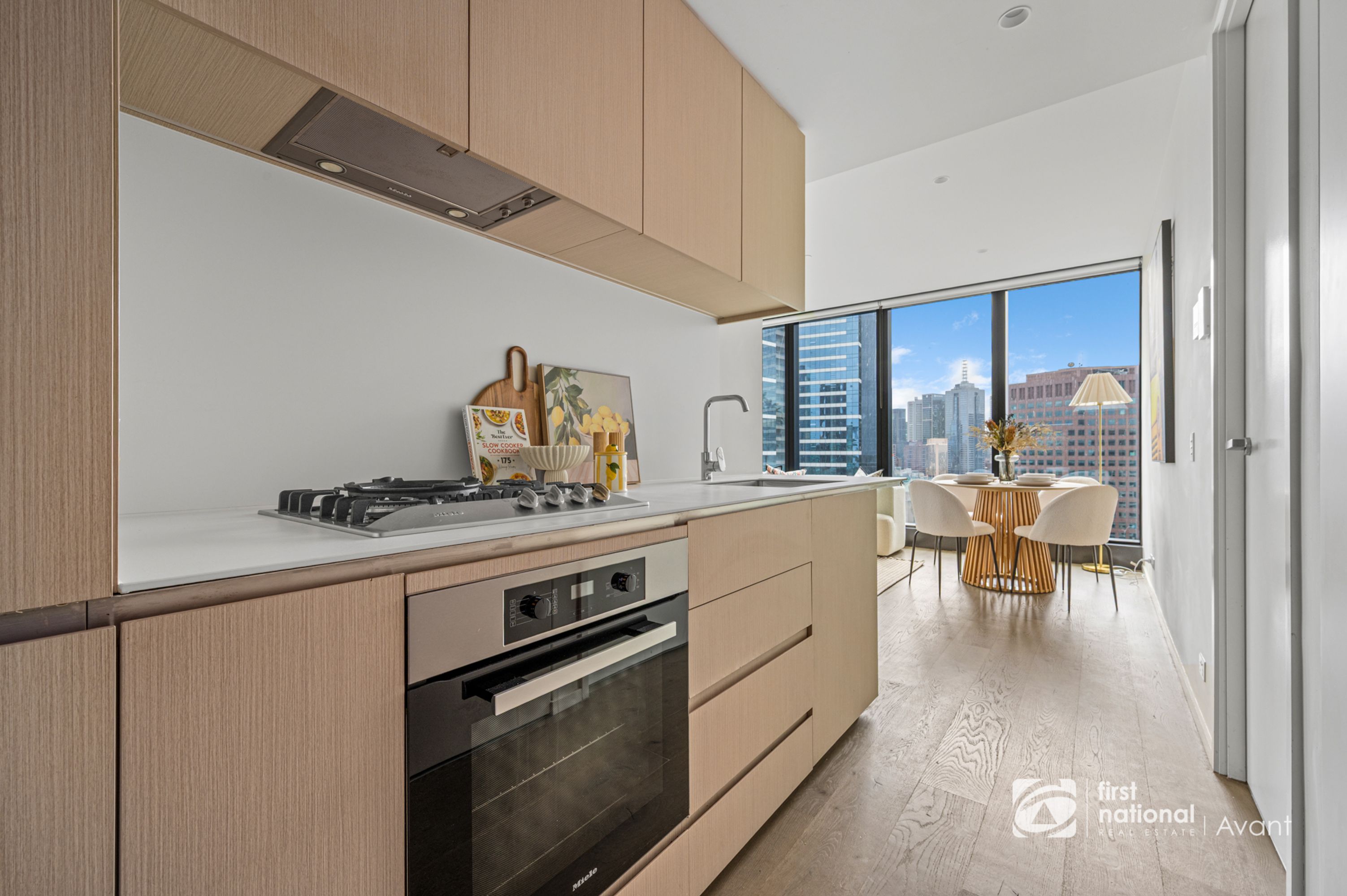3204/70 Southbank Boulevard, Southbank - Thumbnail 6