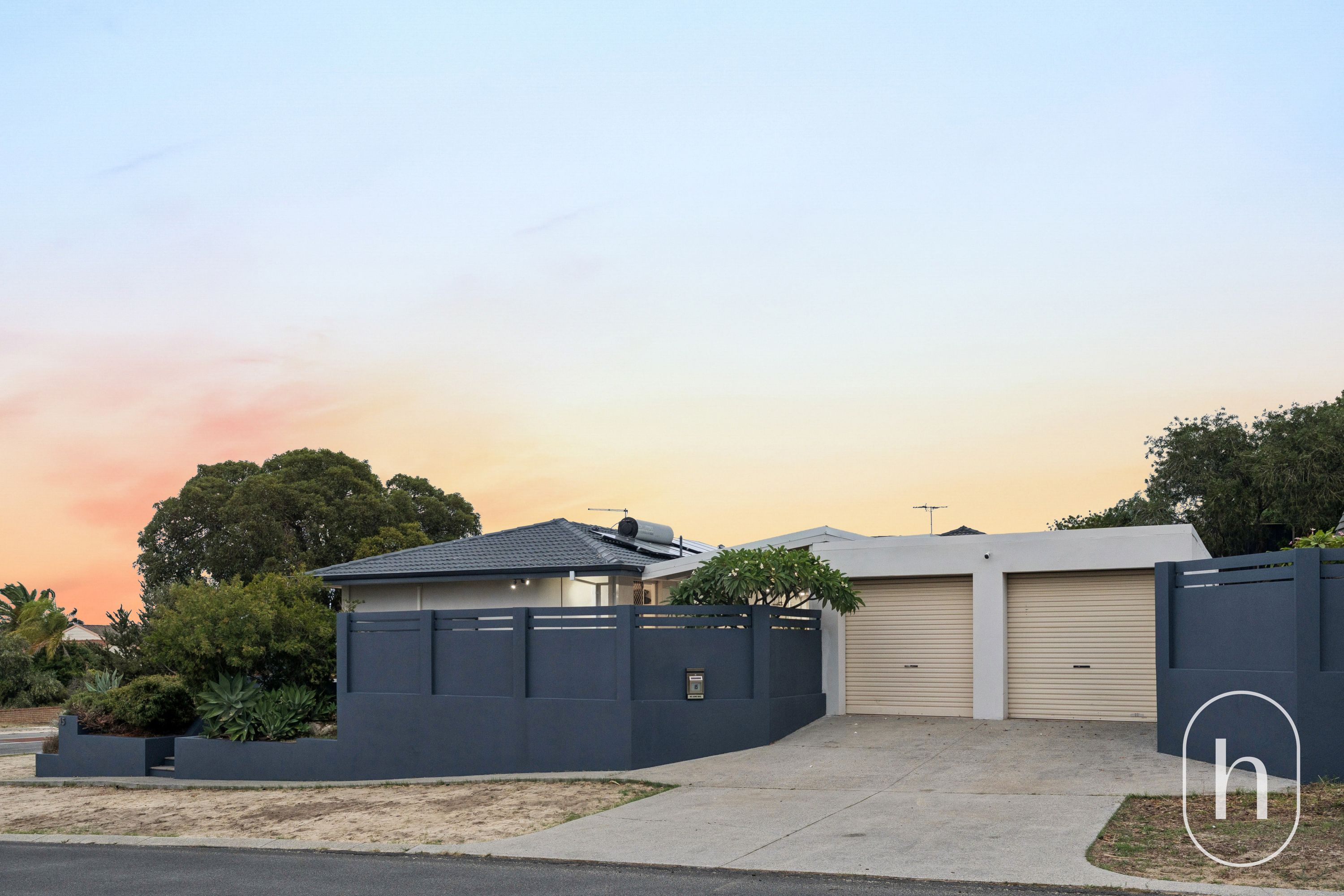 15 Ensign Way, Beldon - Thumbnail 6