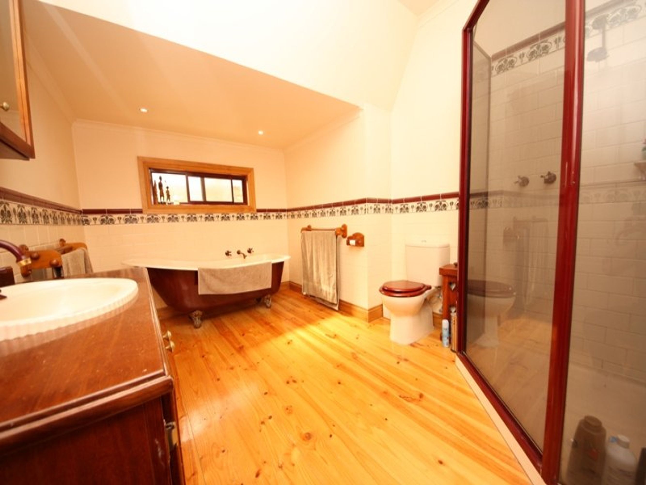 4 Valentine Avenue, Horsham VIC 3400, Horsham - Thumbnail 6
