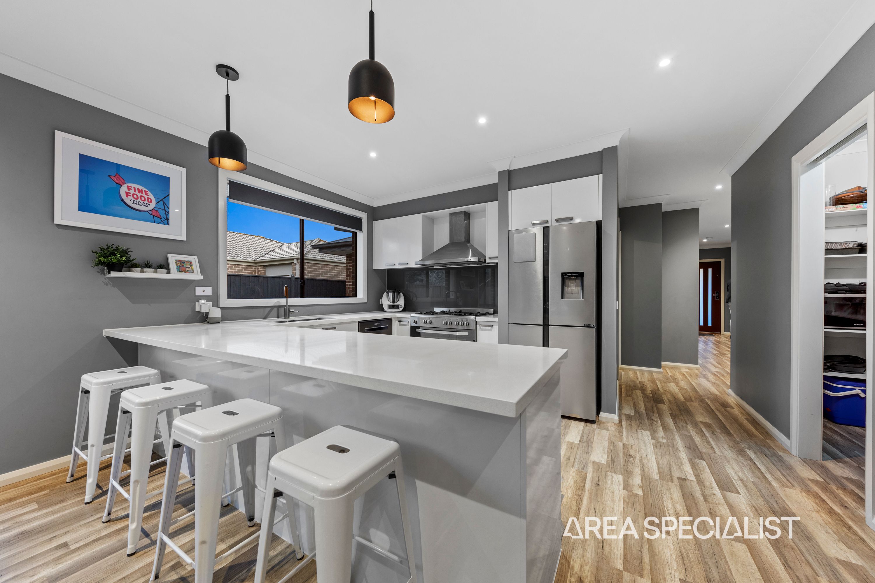 17 Viewgrand Drive, Pakenham - Thumbnail 4