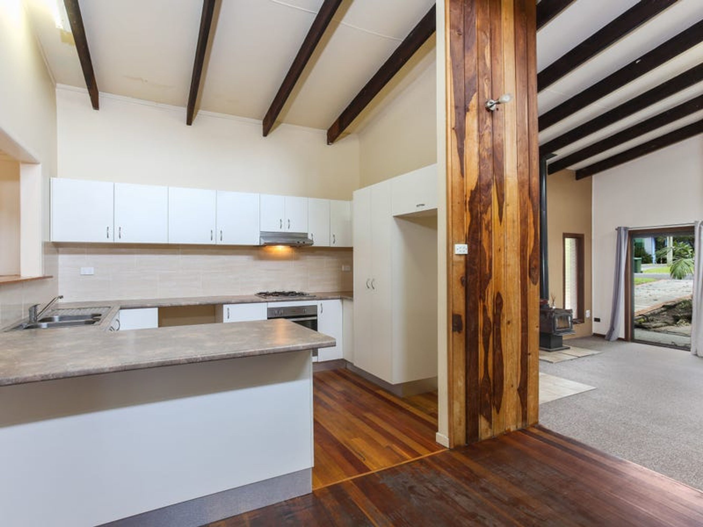 30 Young Street, Wooloweyah - Thumbnail 3