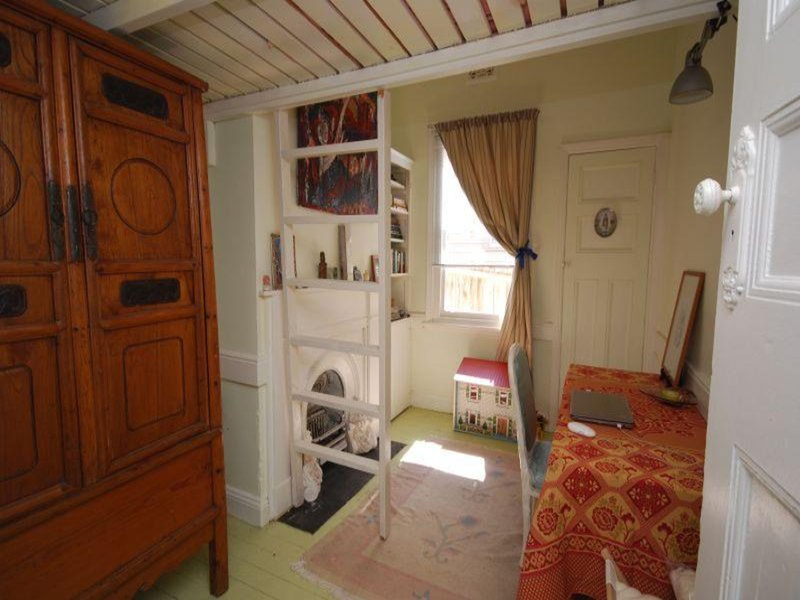 15 Clissold St, Katoomba - Thumbnail 2