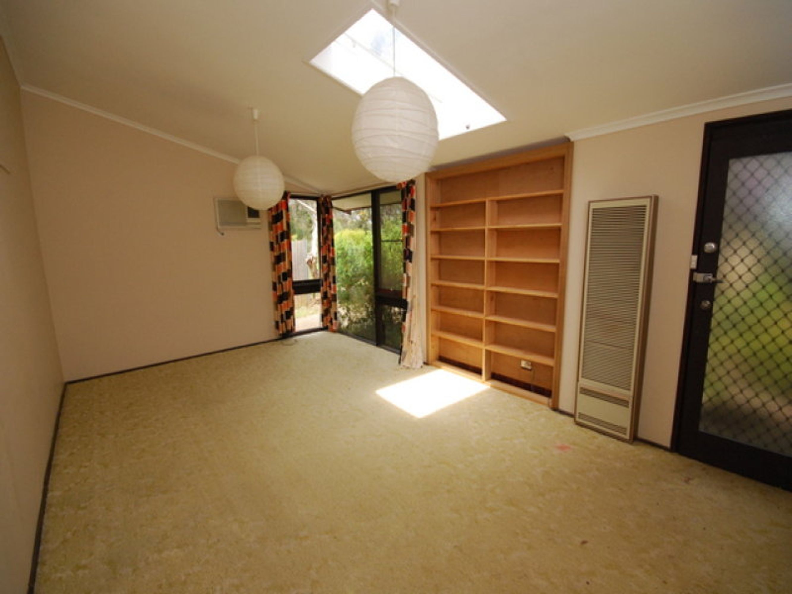16 Essendene Road, Katoomba - Thumbnail 4