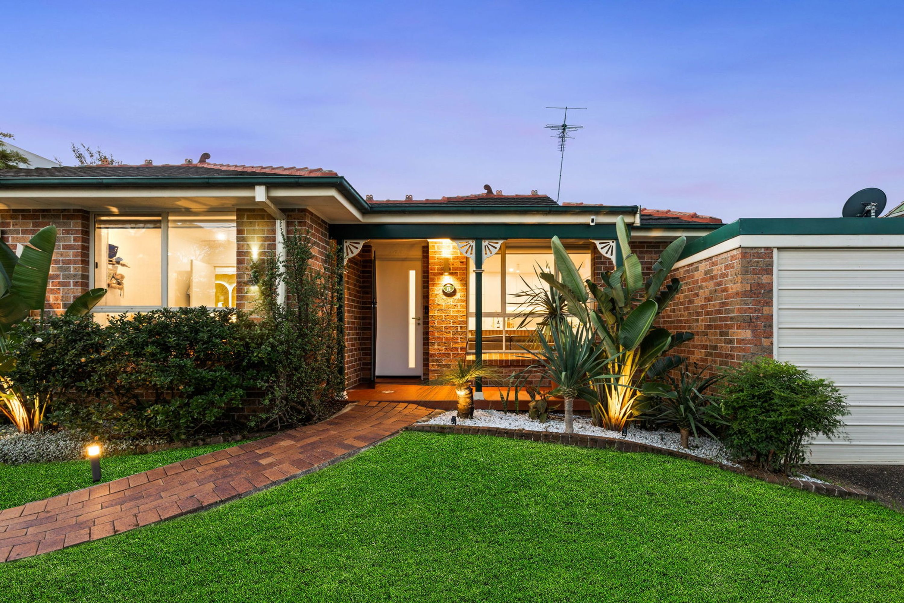 8/16-20 Kendall Street, Sans Souci - Image 1