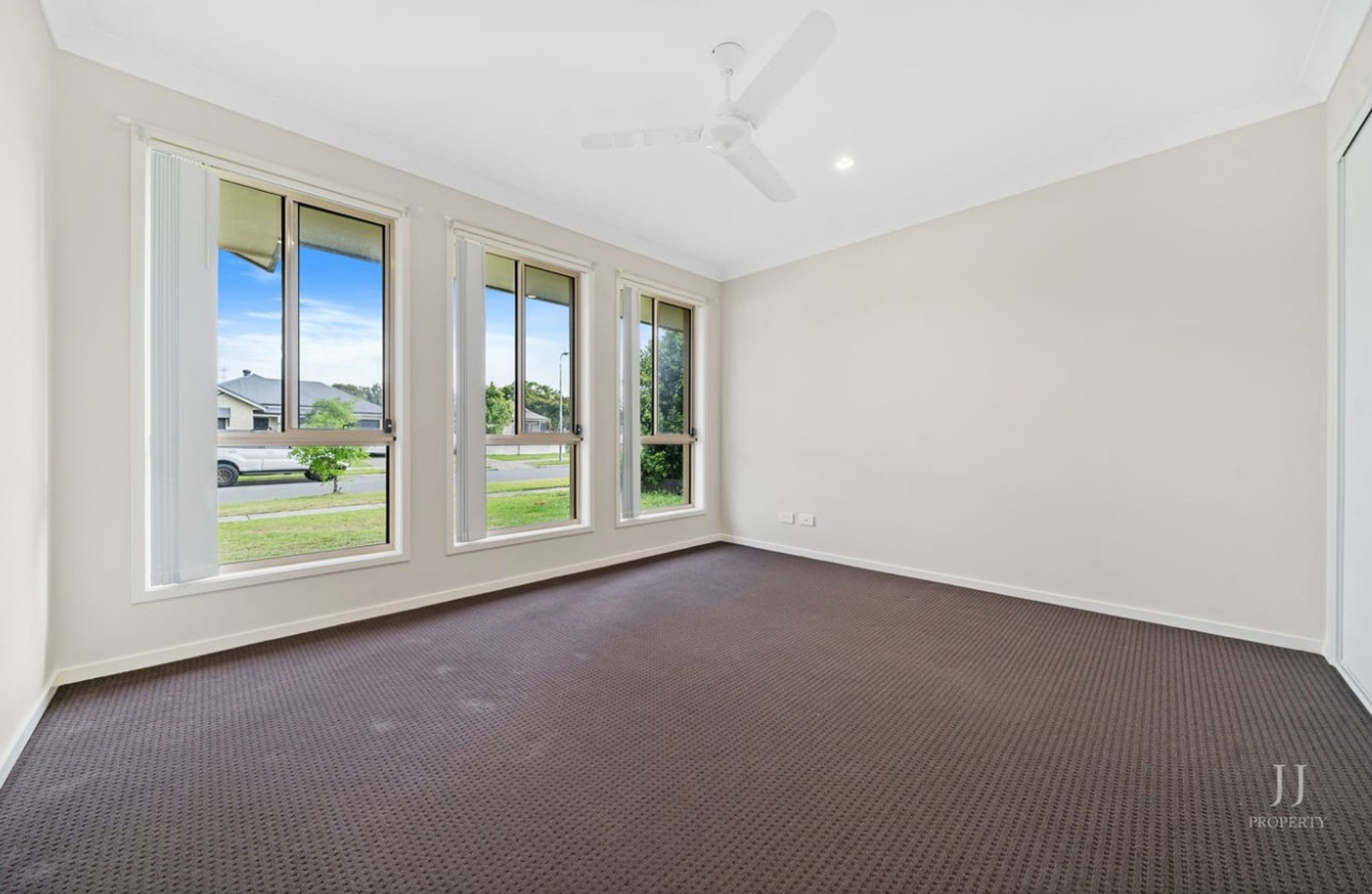 64 Combs Street, Yarrabilba - Thumbnail 6
