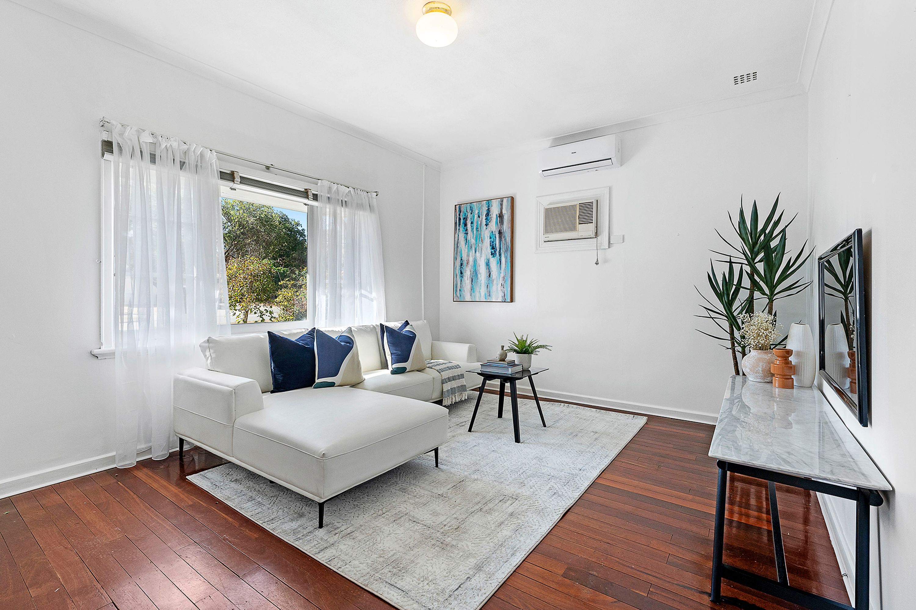20 Reen Street, St James - Thumbnail 2