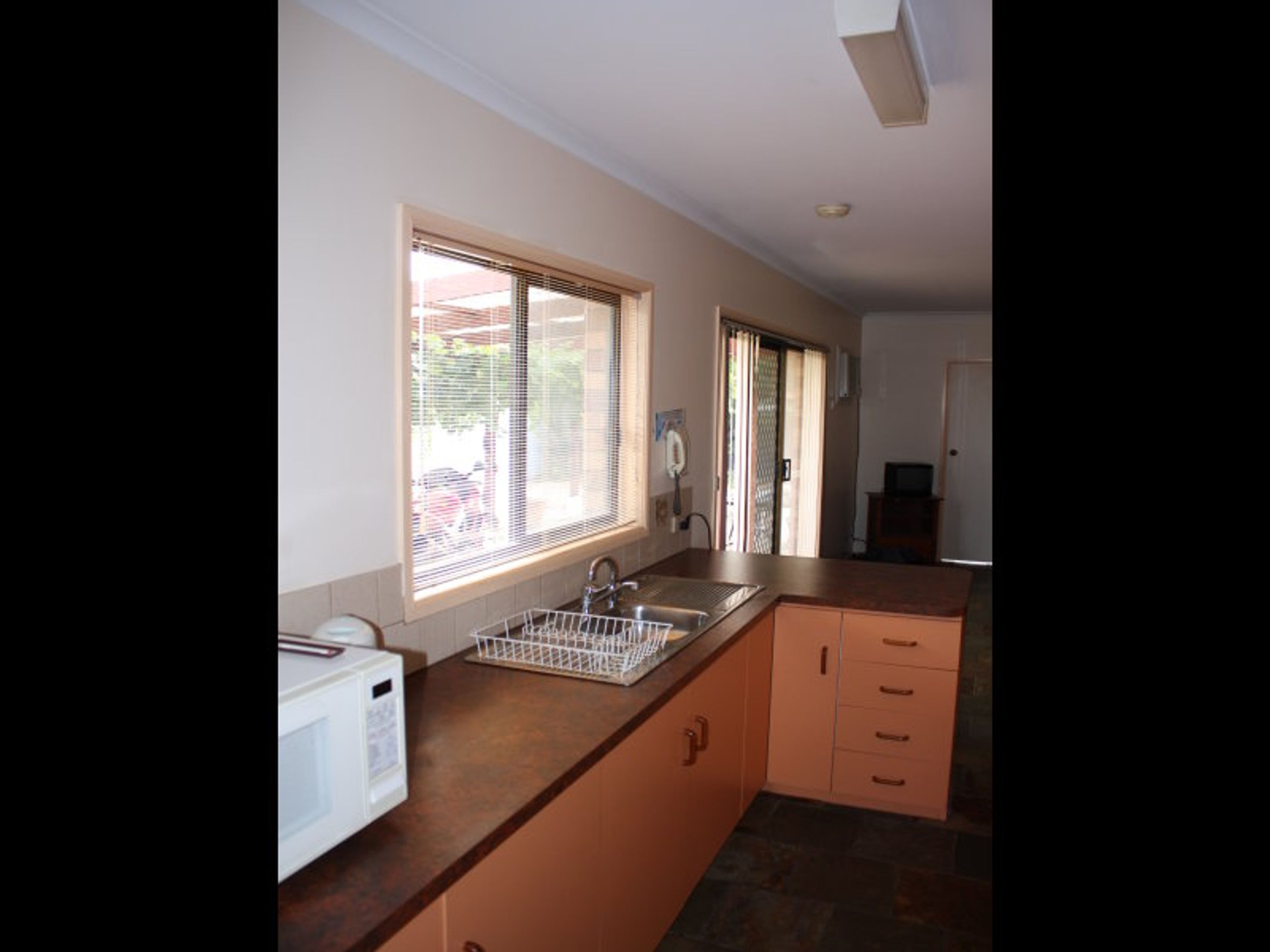 9 DeCastella Drive, Horsham VIC 3400, Horsham - Thumbnail 6