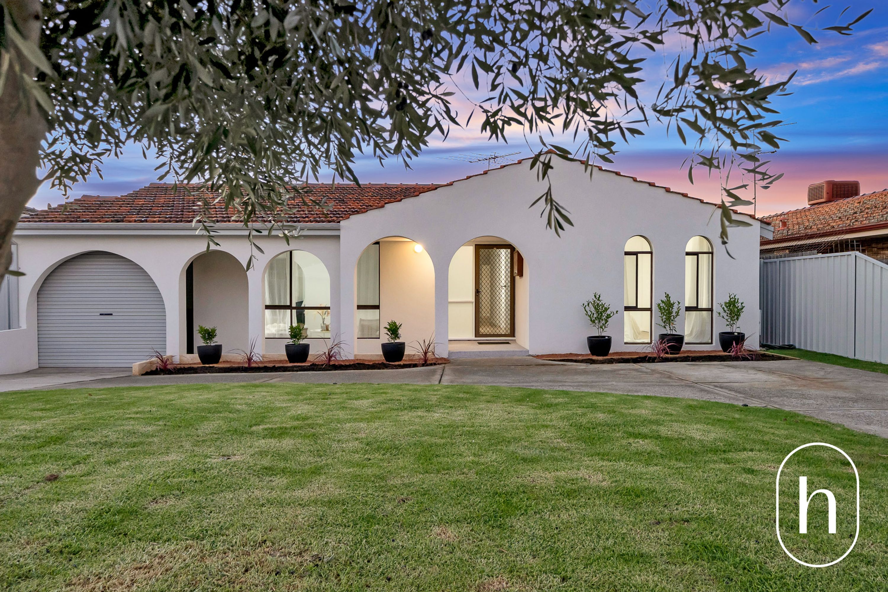 47 Grebe Street, Stirling - Thumbnail 2
