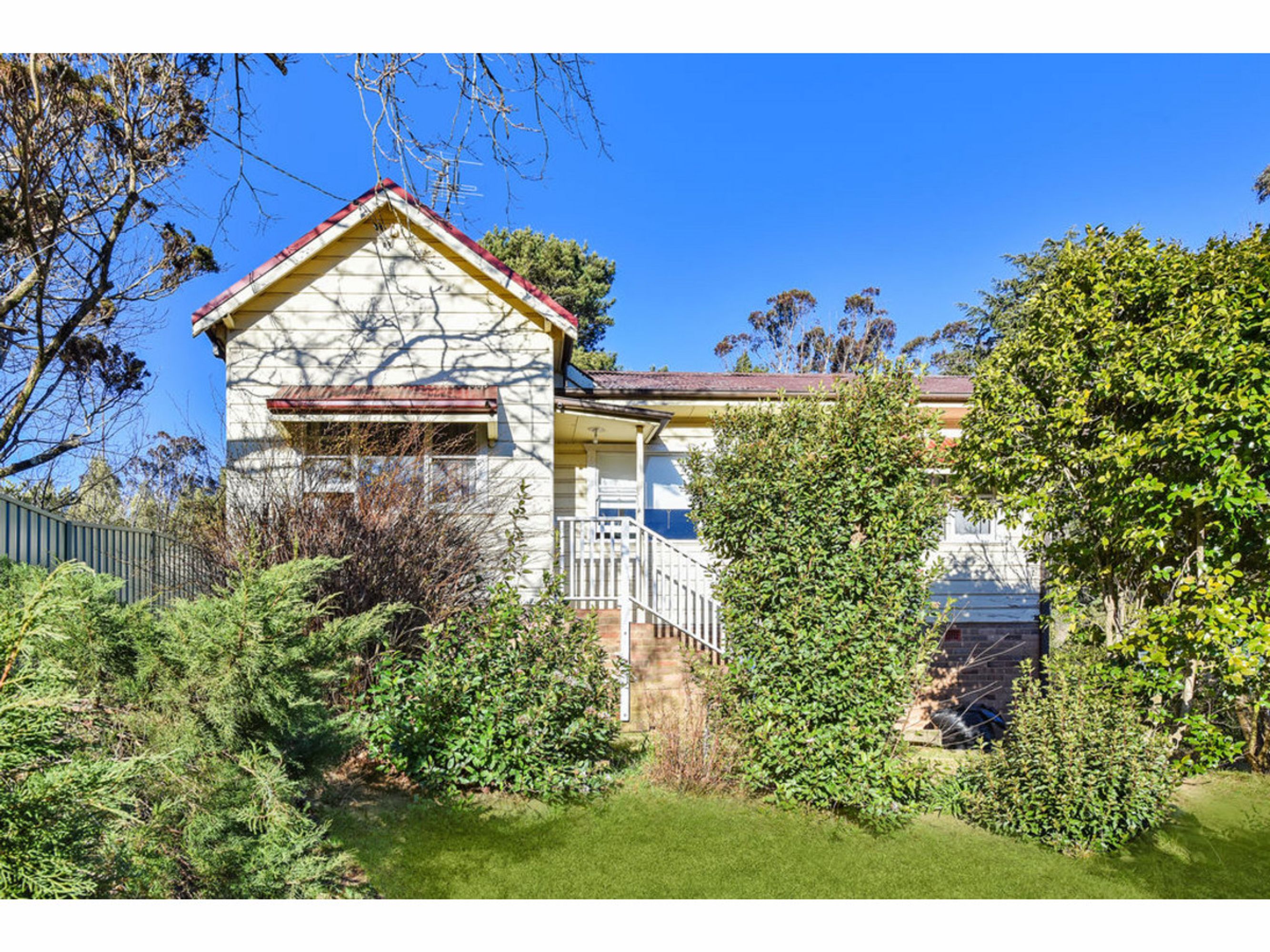 15 Victoria Street, Katoomba - Image 1