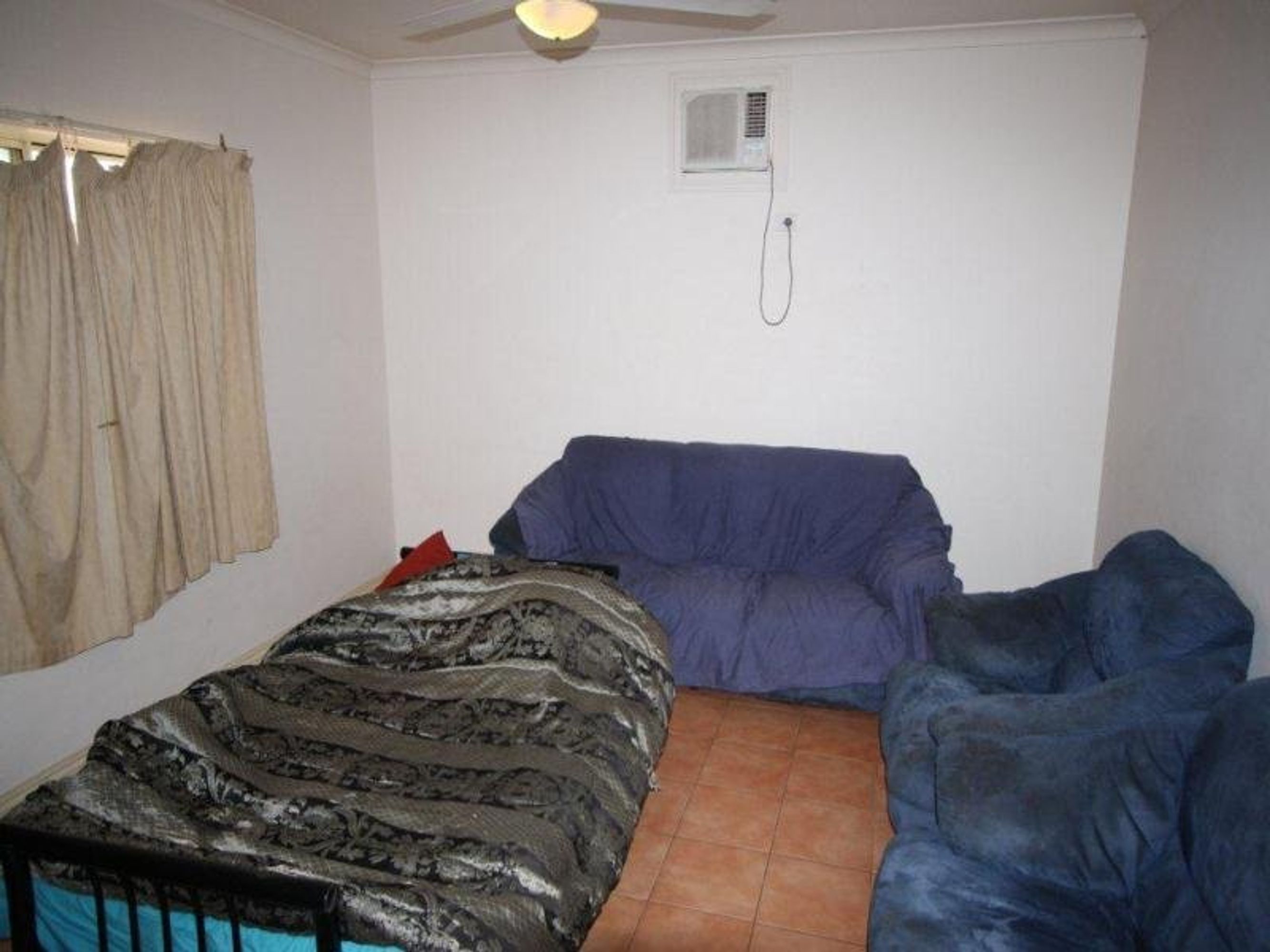 27E Koombana Avenue, South Hedland, South Hedland - Thumbnail 3