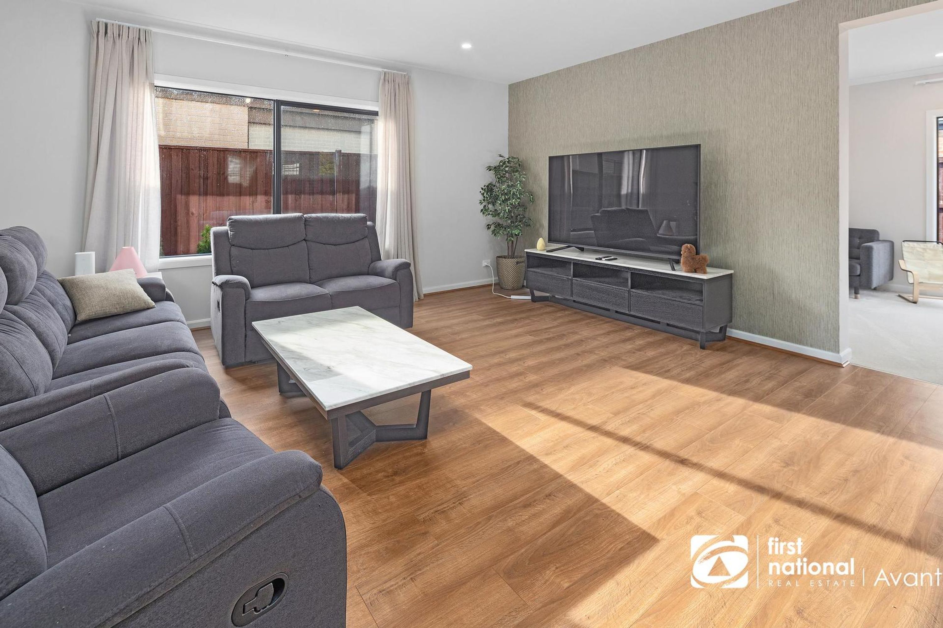 8 Harrington Street, Keysborough - Thumbnail 3