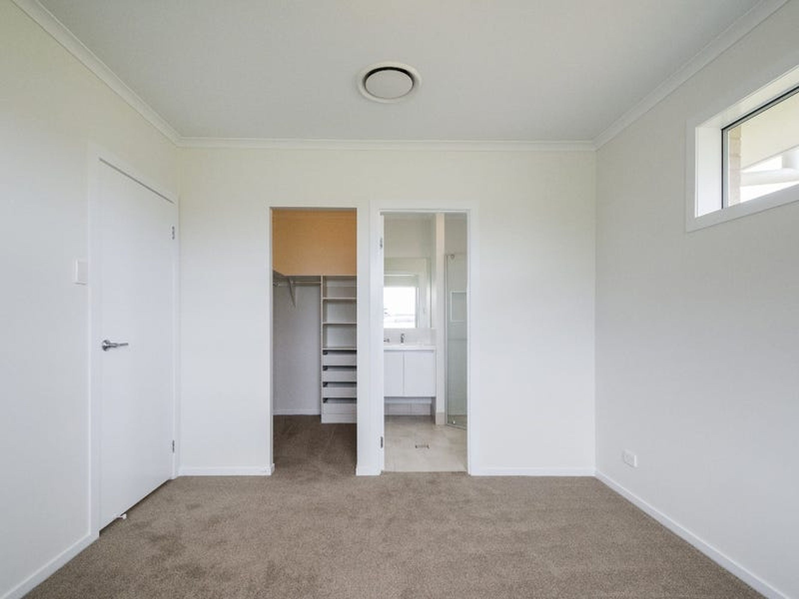 28 Angus Drive, Junction Hill - Thumbnail 6