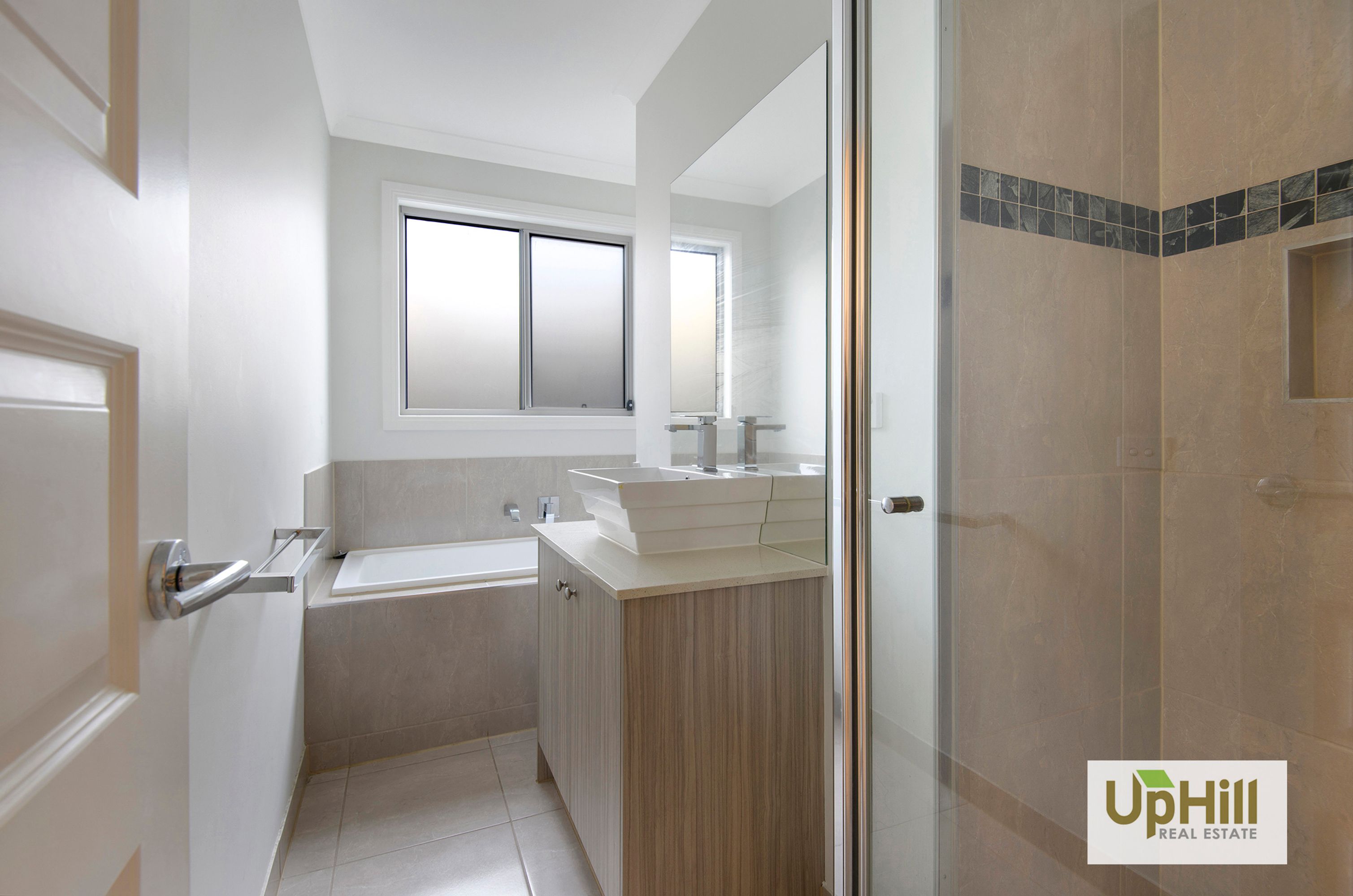 7 Cochin Drive, Clyde North - Thumbnail 8