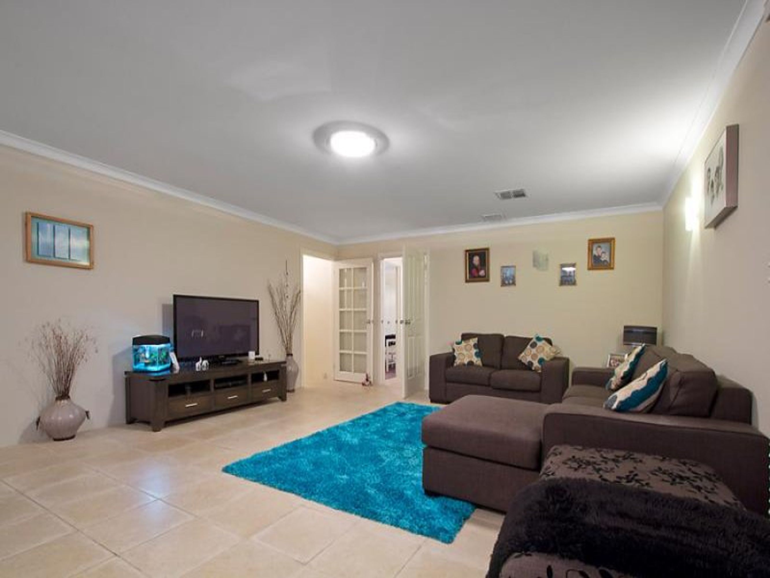 10 Goshawk Street, Tapping - Thumbnail 3