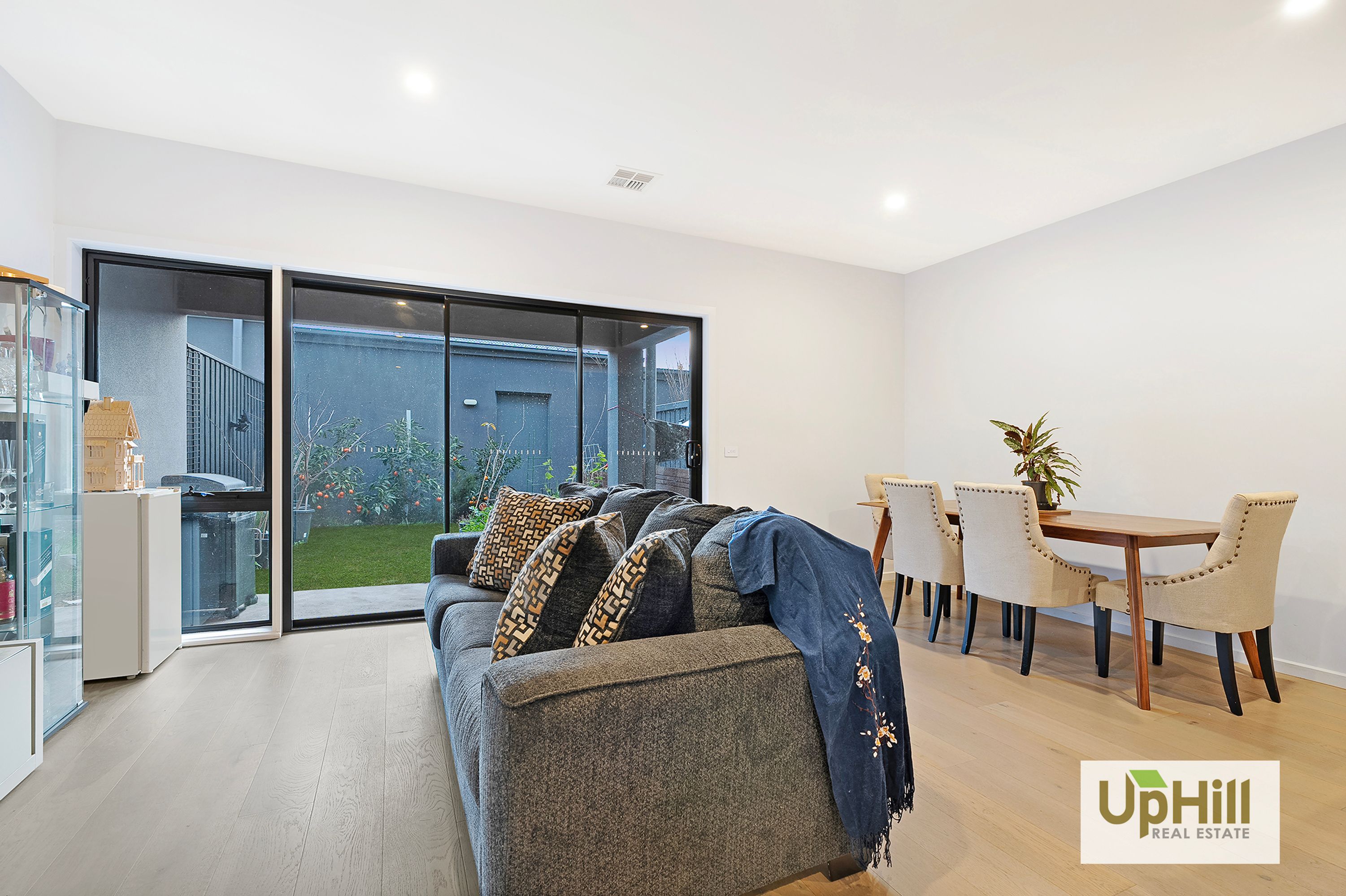 93 HAYTON PARK BOULEVARD, Cranbourne West - Thumbnail 7