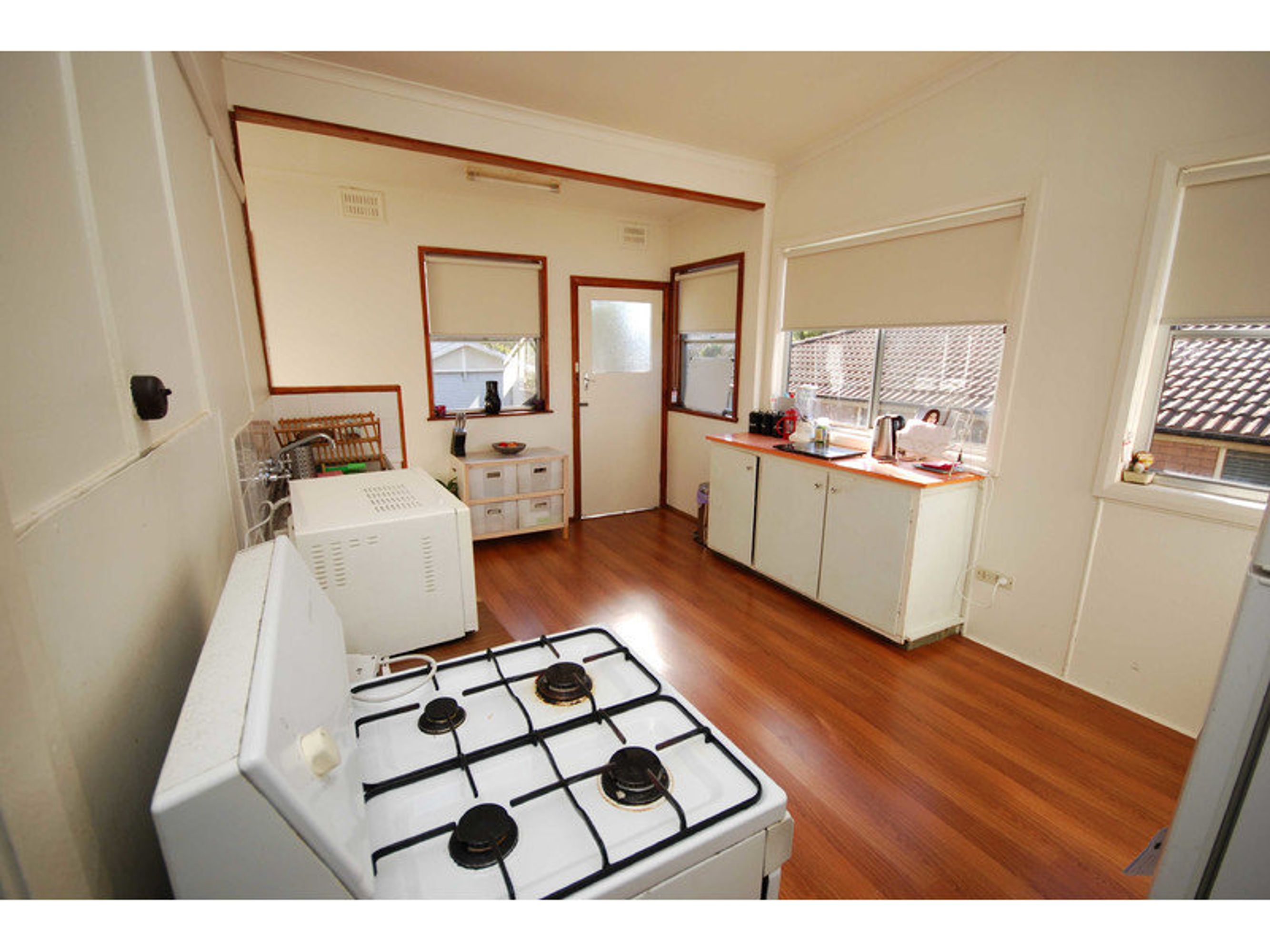 36 Cumberland Street, Katoomba - Thumbnail 2