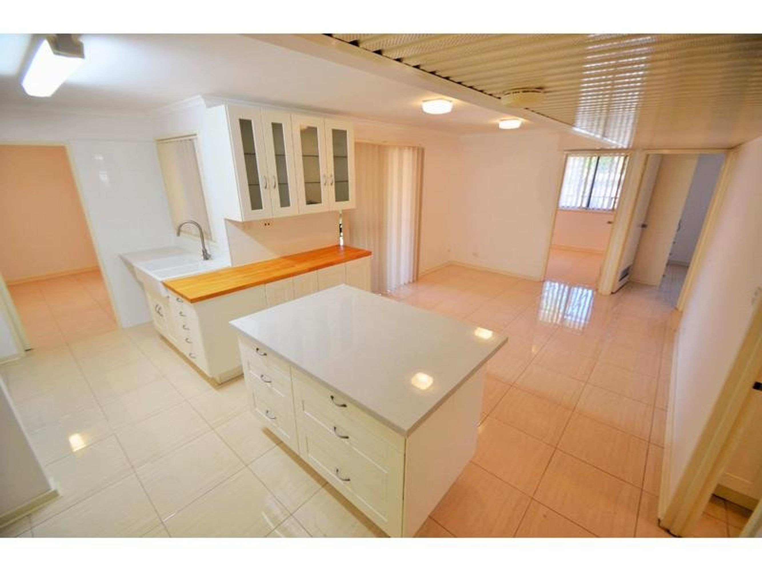 24 Boogalla Crescent, South Hedland, South Hedland - Thumbnail 2