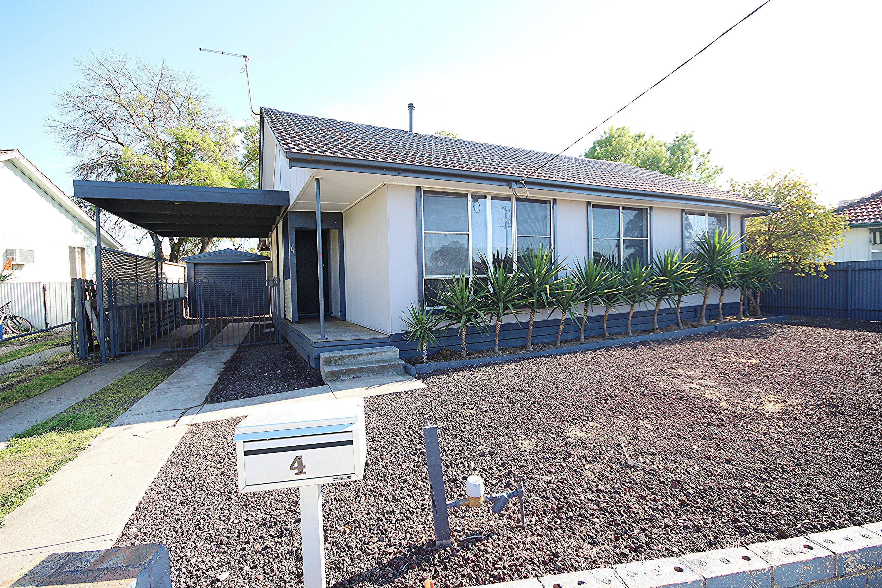 4 Crump Street, Horsham VIC 3400
