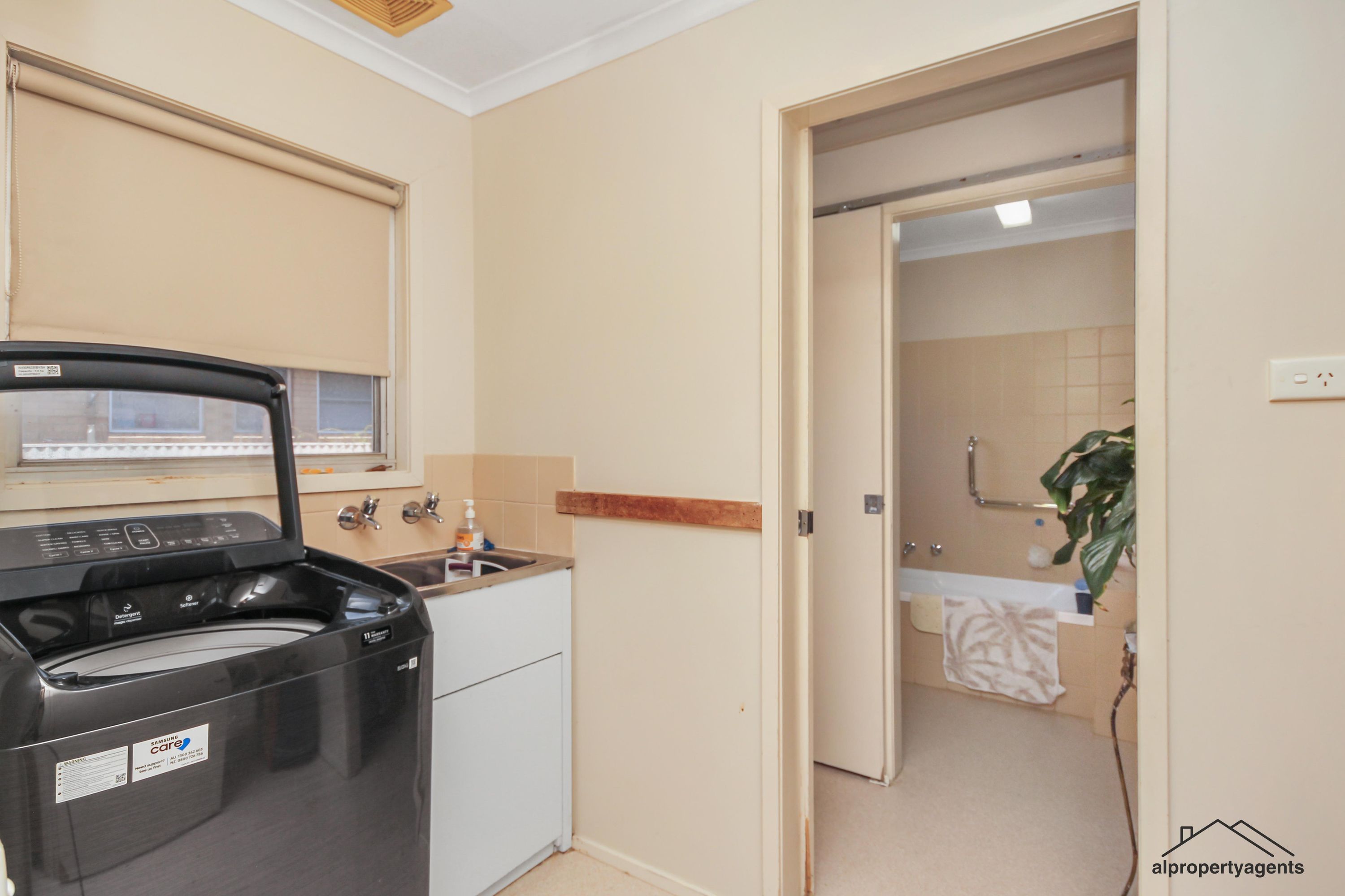 8 Shirley Street, Horsham VIC 3400, Horsham - Thumbnail 8