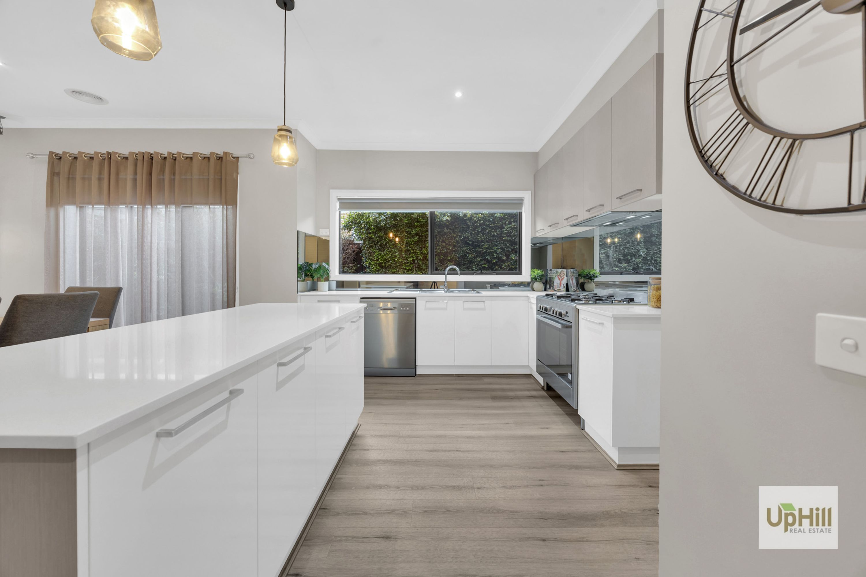 16 Callow Ave, Clyde North - Thumbnail 5